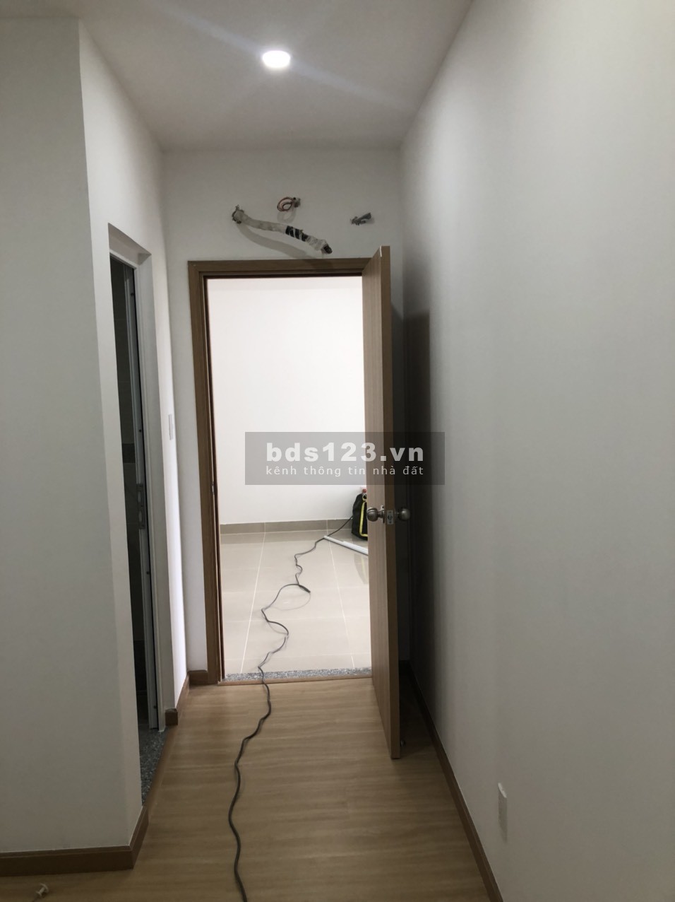 Cần cho thuê căn hộ CTL Tower nhà mới 100% dt 70 m2- 7 tr/tháng