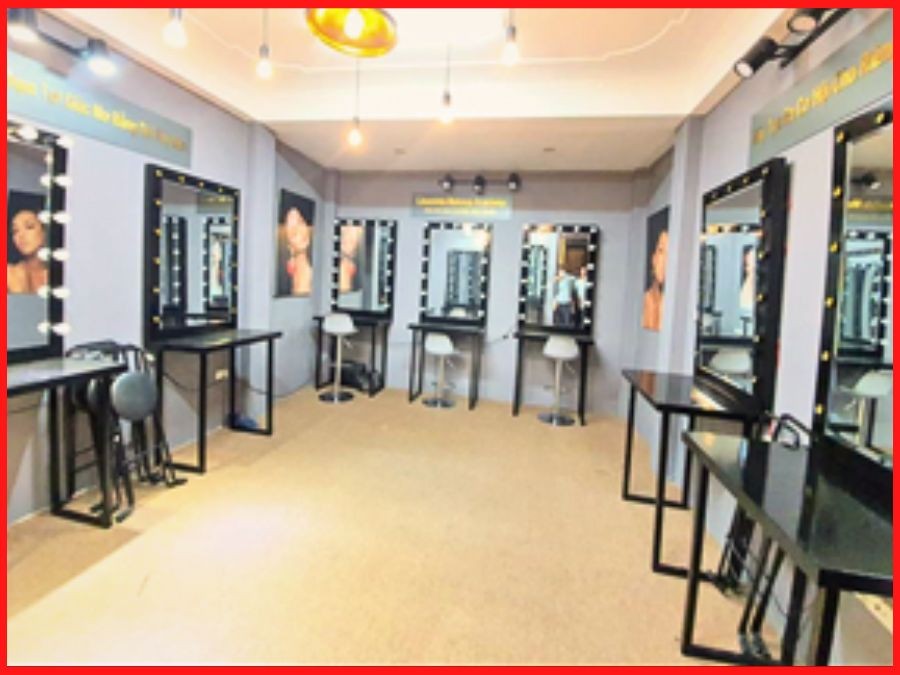 Bán nhà mặt tiền khu Hào Nam, 95m2, MT 4m, 18.5 tỷ, Kinh doanh vỉa hè ô tô tránh (LP50)