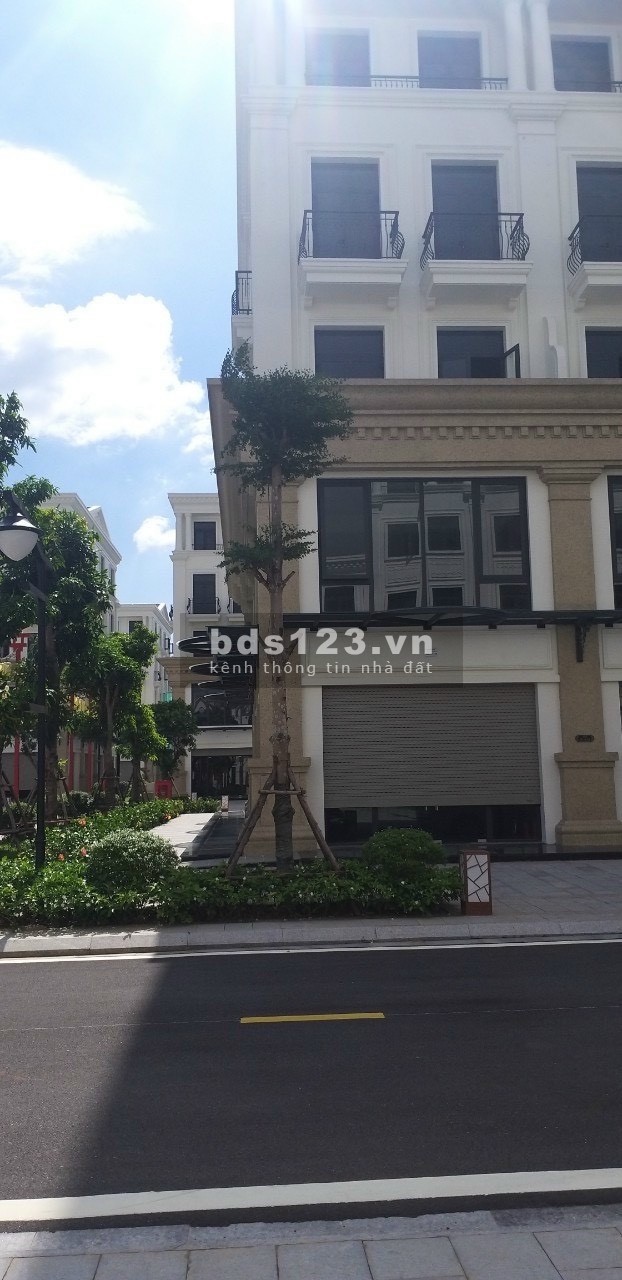 Shophouse 2 mặt HA09 đối diện công viên giá 8.8 tỷ Vin Gia Lâm (0985941715)