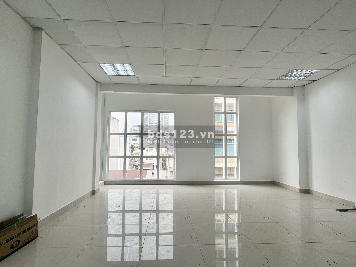 Cho thuê văn phòng mặt tiền Tôn Thất Đạm diện sàn 120m2 khu ngân hàng, trung tâm Quận 1