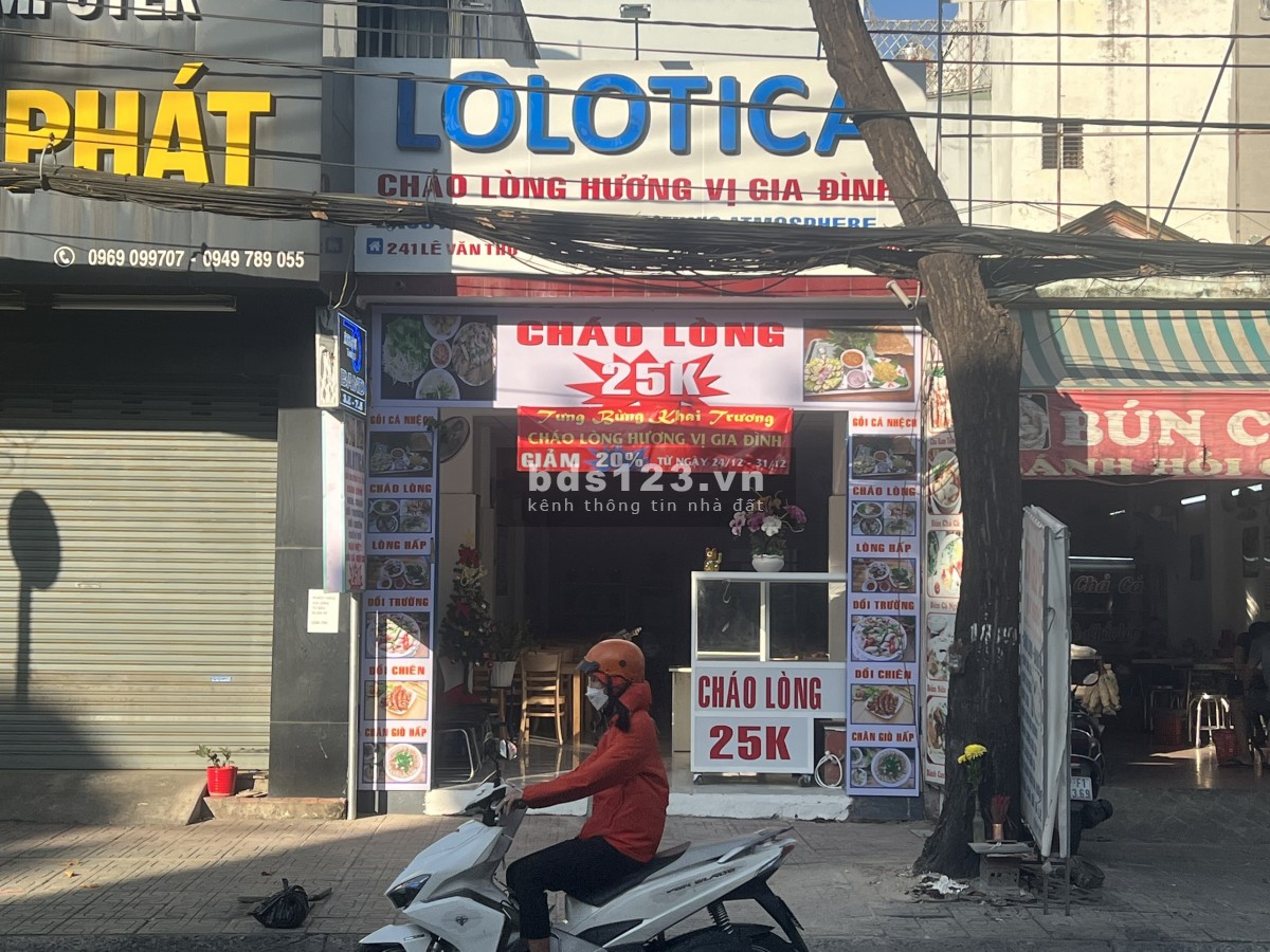 Cho thuê mặt bằng bán cà phê mang đi 3tr5, 241 Lê Văn Thọ, P9, Gò Vấp.