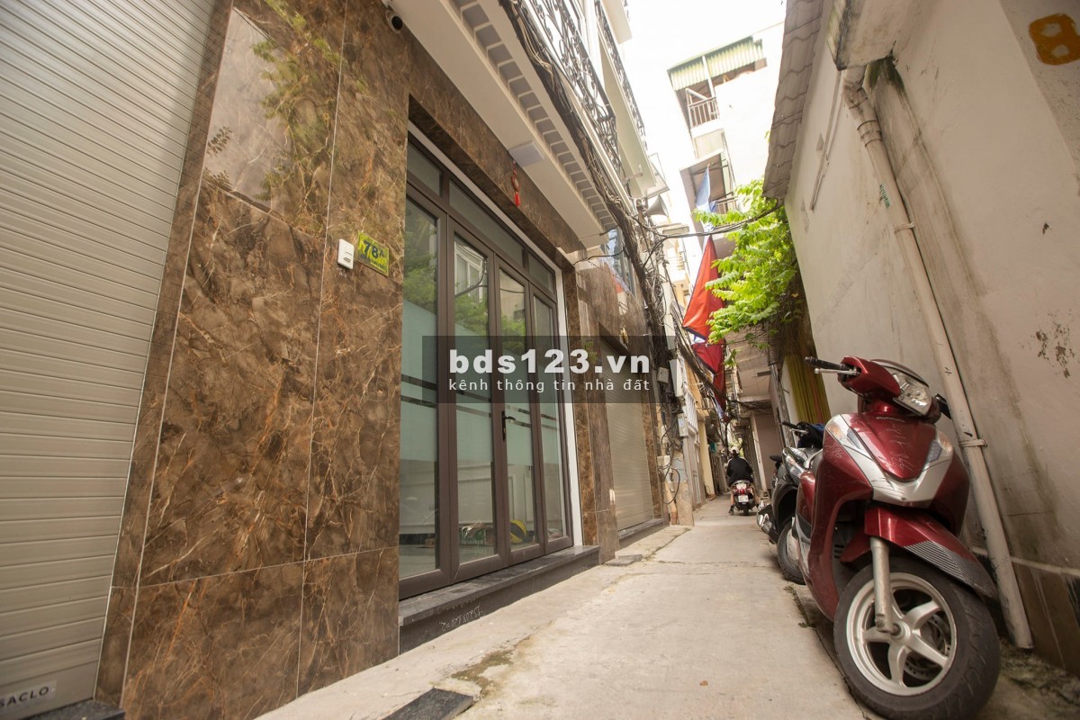 BÁN NHÀ PHỐ VĂN CAO - 4 TẦNG - KINH DOANH - 3 TỶ.