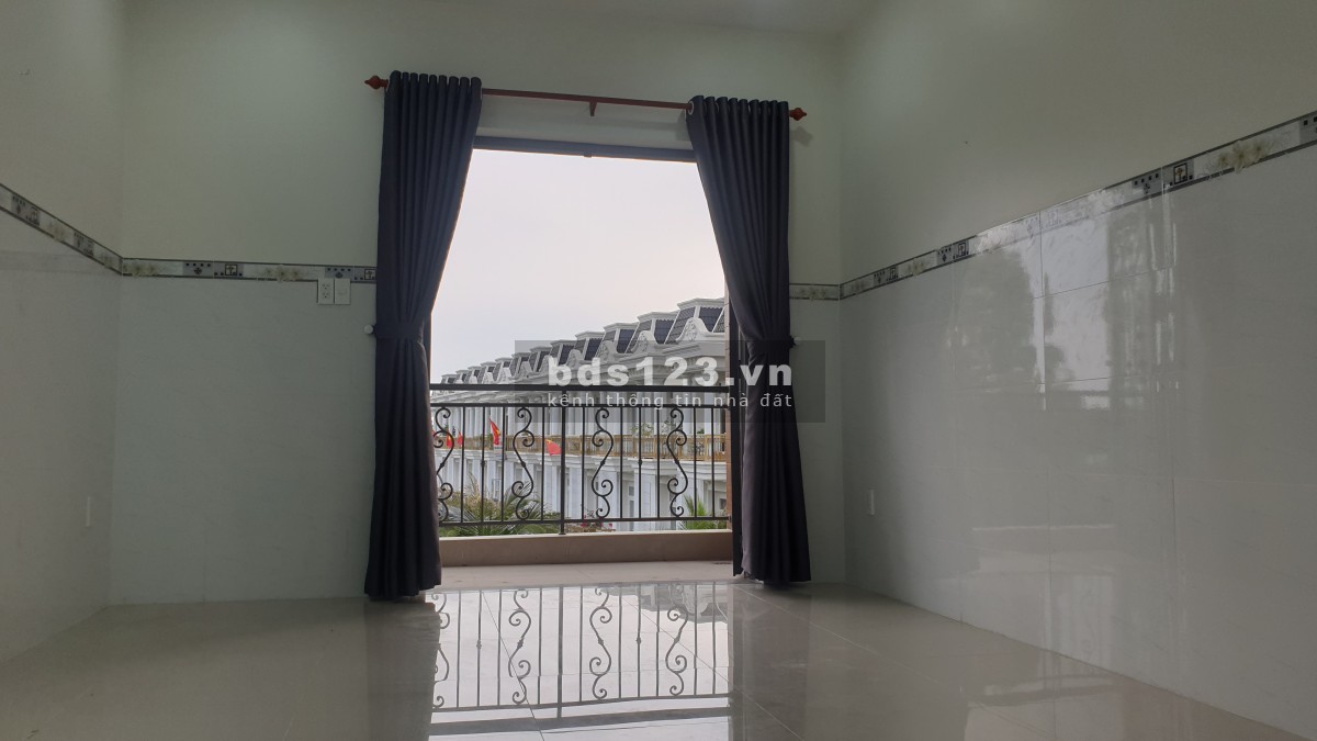Chính chủ cho thuê nhà nguyên căn DTSD 336m2, 15 triệu, p.Đông Hòa, Dĩ An, Bình Dương
