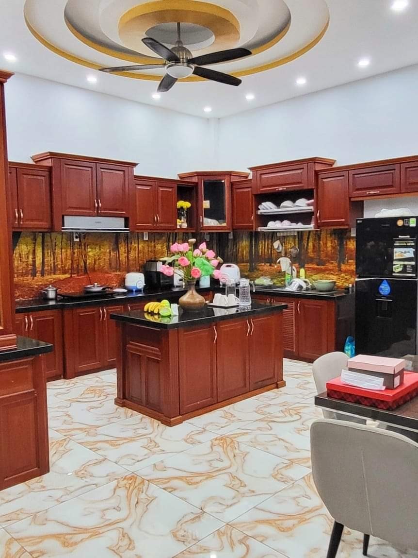 Bán biệt thự ngay Hanoma Trương Công Định, DT 152m² x 3 lầu đúc, sân thượng, giá 24 tỷ đồng