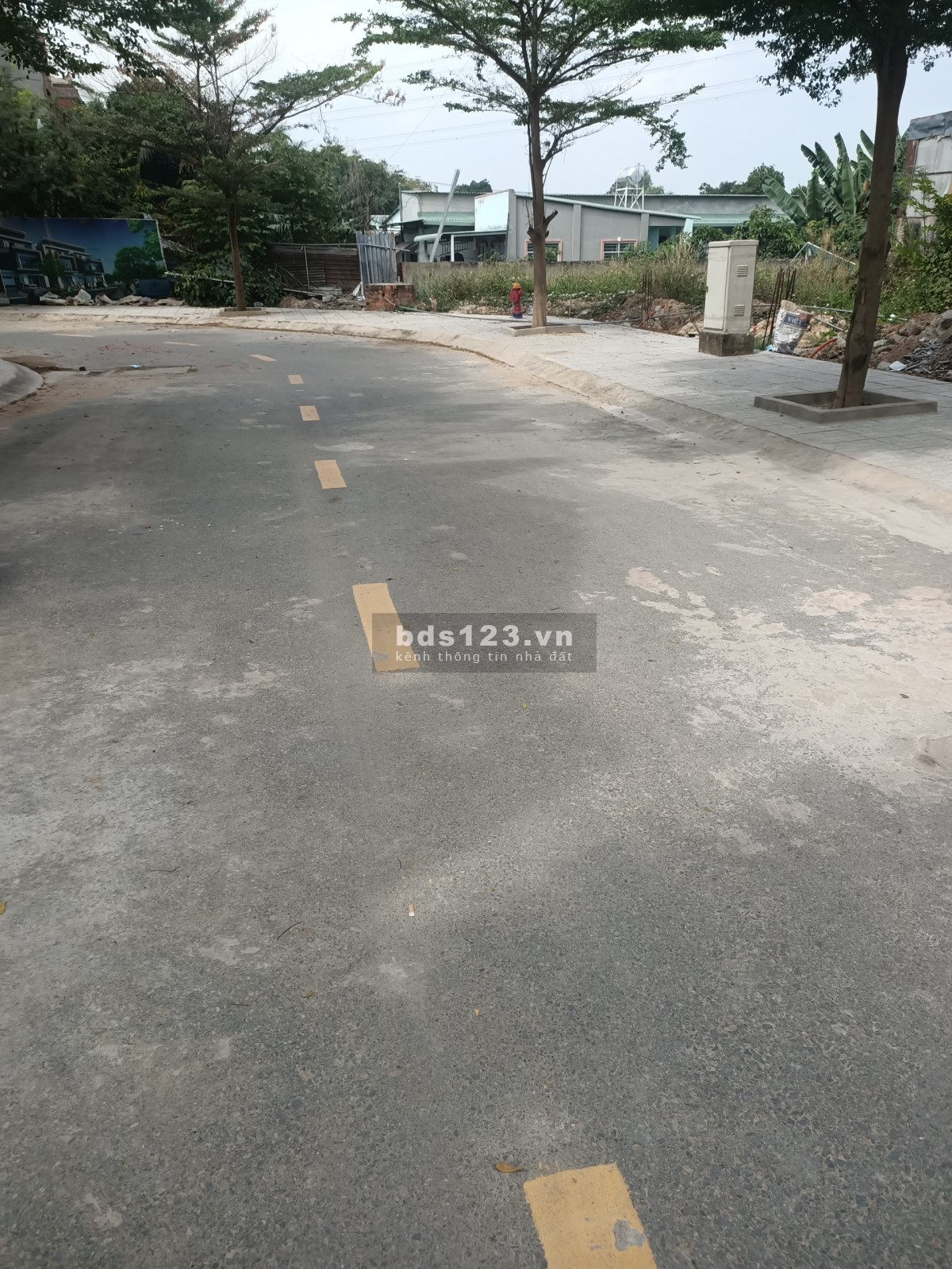 BÁN NHÀ PHỐ MỚI XÂY FULL NỘI THẤT Bình Chuẩn, Thuận An, Bình Dương, Việt Nam