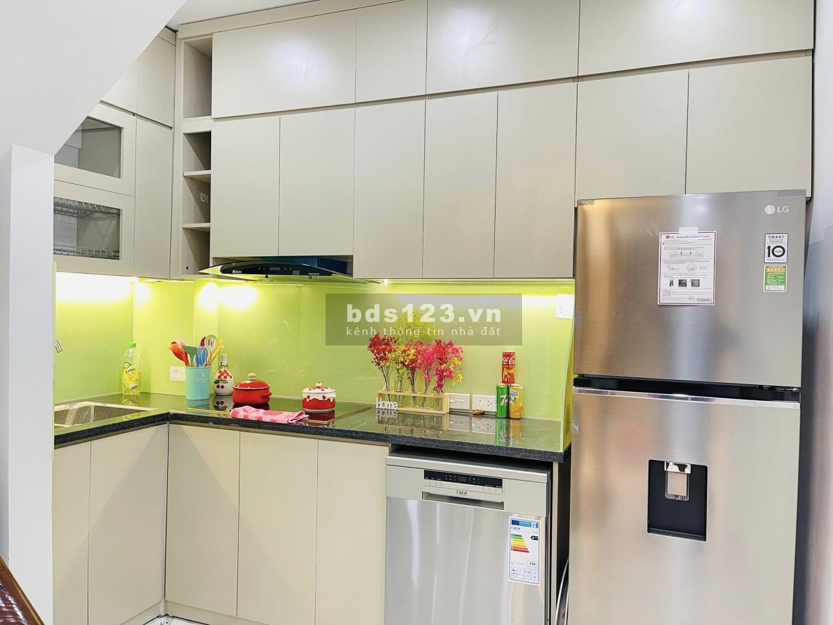 Trương Định nhà mới lung linh nội thất xịn xò, hiện đại lh 0936269095