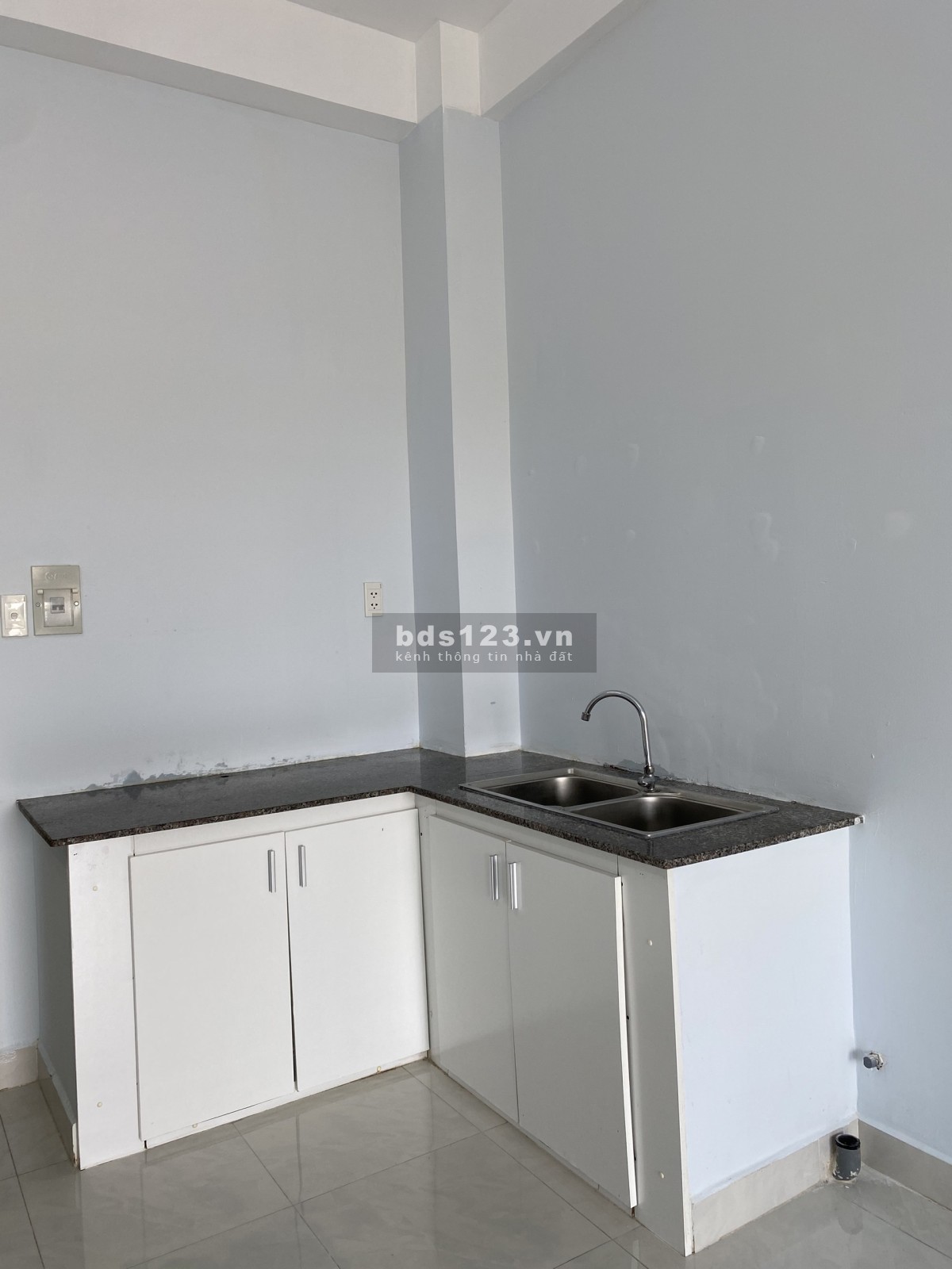Bán căn hộ Rubi Homes 2 phòng ngủ, 45m2, mặt tiền đường Trần Đại Nghĩa, chỉ 600 triệu sở hữu