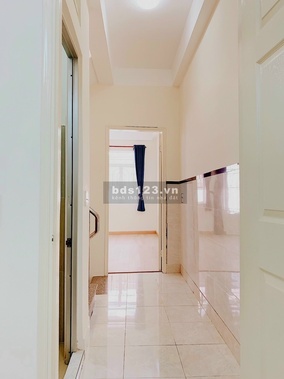 Bán nhà Q7 hẻm 88 NVQ 1 trệt 2 lầu ST 6PN giá: 4,45ty hỗ trợ vay bank