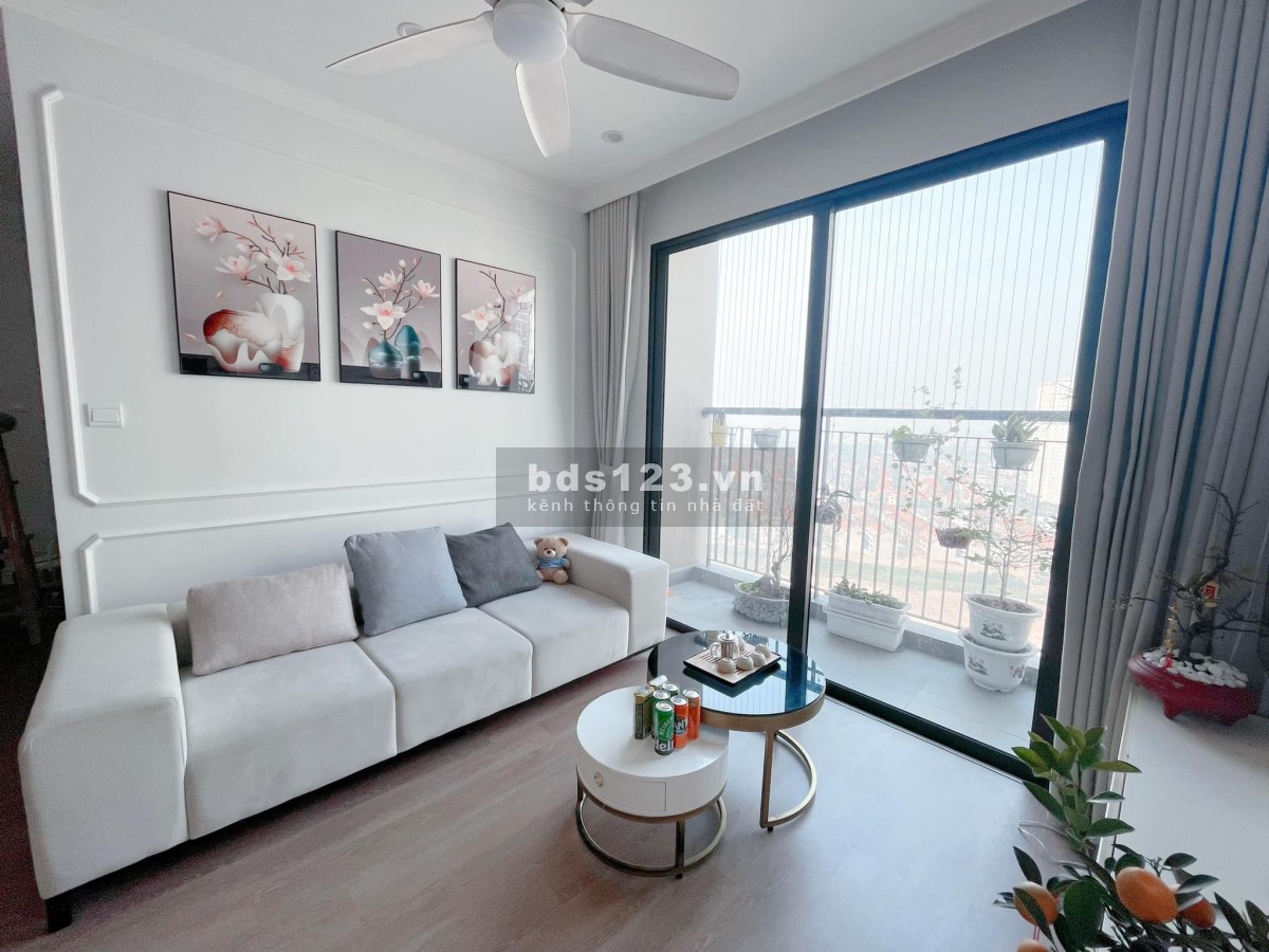 Chính chủ cho thuê căn hộ 2PN, 54m2, 9,5tr/tháng, full nội thất cực đẹp, Vinhomes Smart City