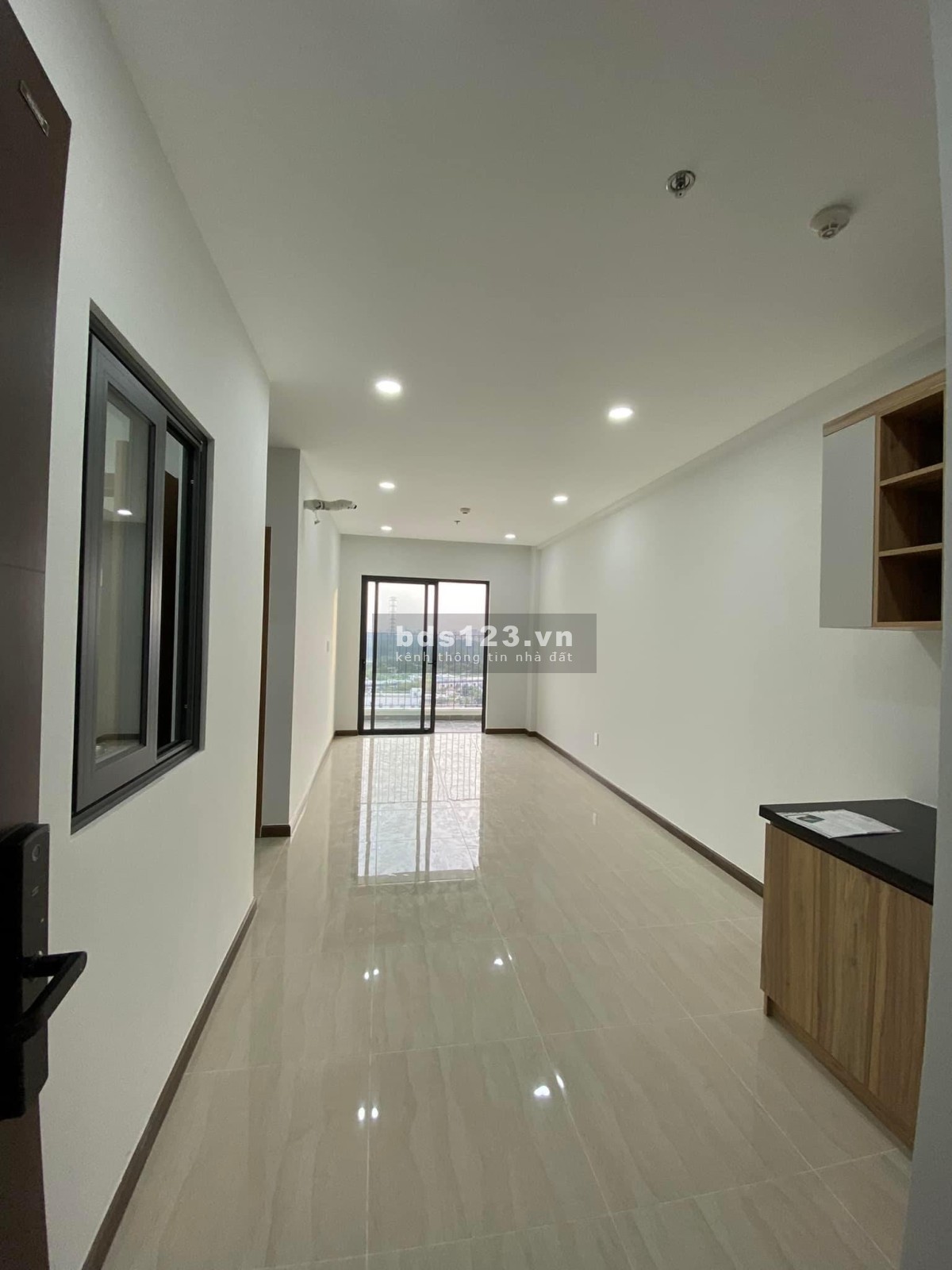 Bán căn hộ Bcons Garden thu hồi vốn tặng full nội thất chỉ 1,8 tỷ/căn