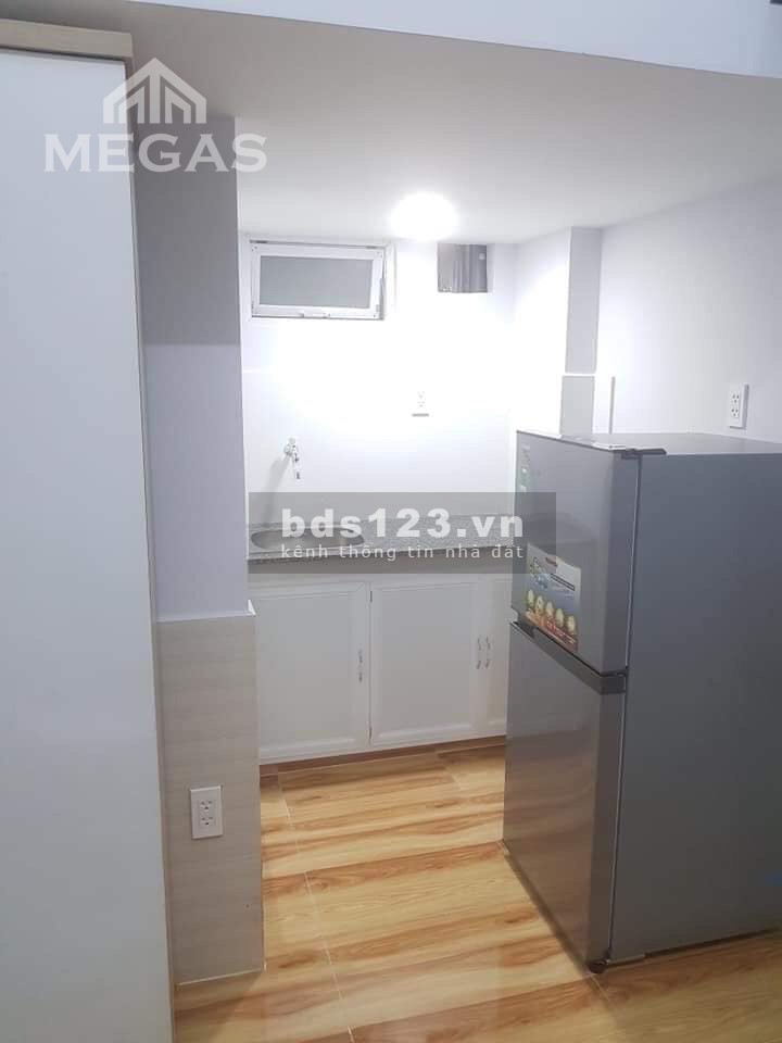 Phòng trọ 25m2 full nôi thất gần ngã tư Bảy Hiền giá tốt