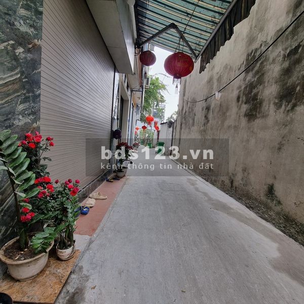 Bán nhà riêng Tả Thanh Oai, Thanh Trì, dọn vào ở ngay, ngõ thoáng, DT 40m², giá bán 3,25 tỷ