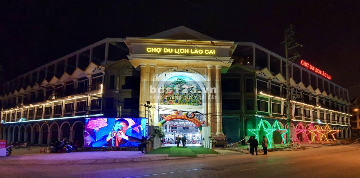 Bán gian hàng chợ du lịch Lào Cai, gần cửa khẩu với tiềm năng sinh lời tốt 150 triệu
