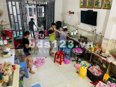 Bán nhà riêng 1 lầu 2 mặt tiền Đường số 11, Bình Hưng Hòa, Bình Tân