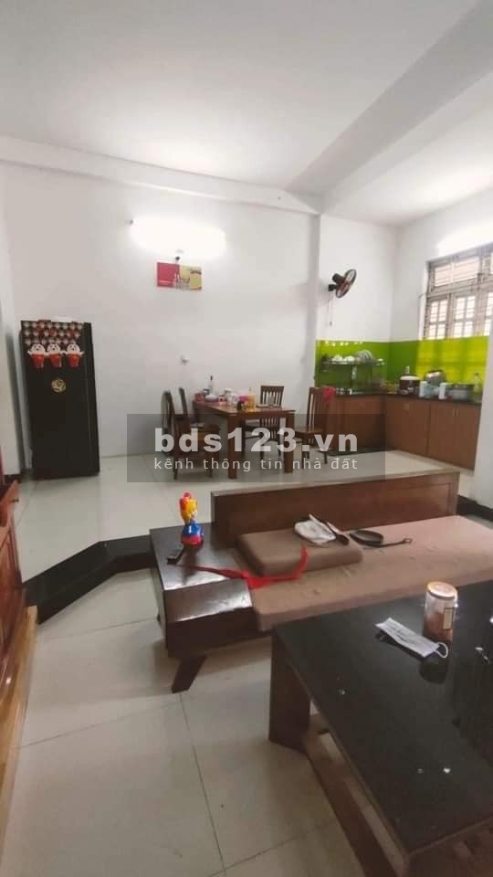 Bán nhà riêng giá sập hầm, kiệt ô tô, DT 130m² x 2 tầng, chỉ hơn 2 tỷ