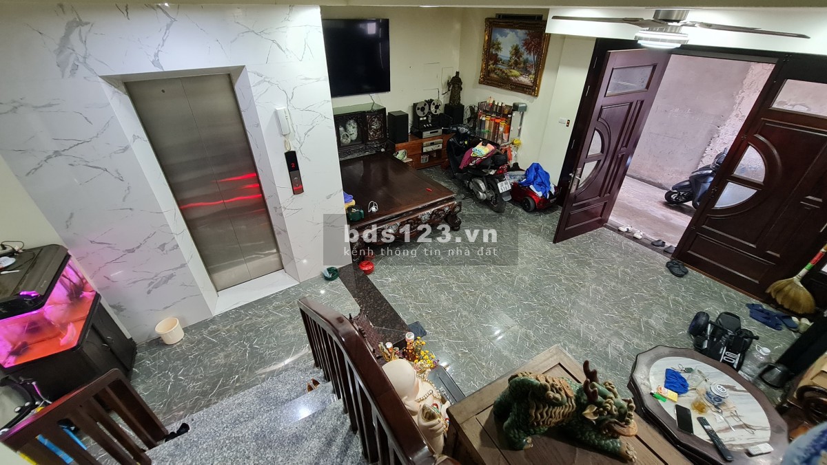 Bán nhà riêng Hồ Ba Mẫu, 6 tầng gần hồ lô góc 3 thoáng, ngõ thông, DT 55m², giá 13 tỷ