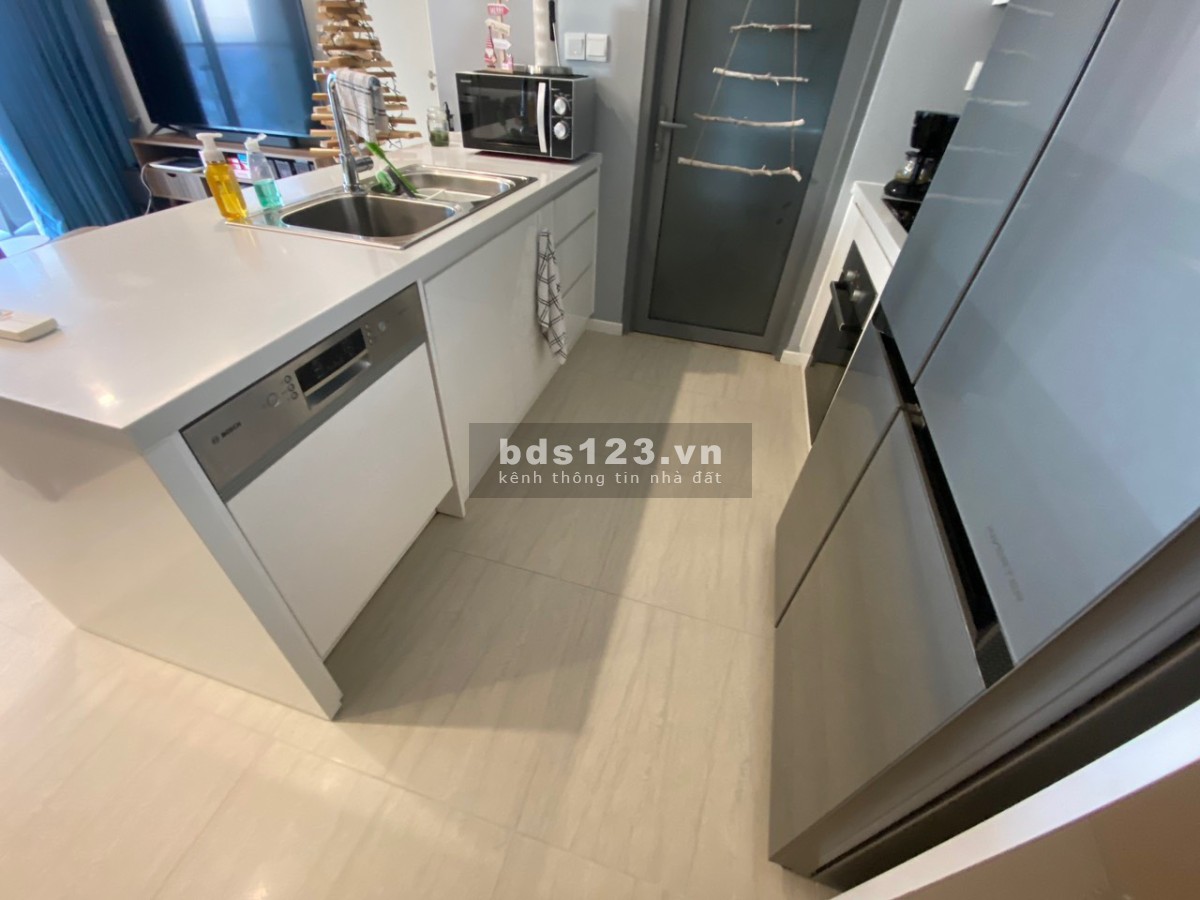 Chủ cho thuê căn hộ 2PN, giá 24 triệu, đầy đủ nội thất, LH 0938 28 48 47