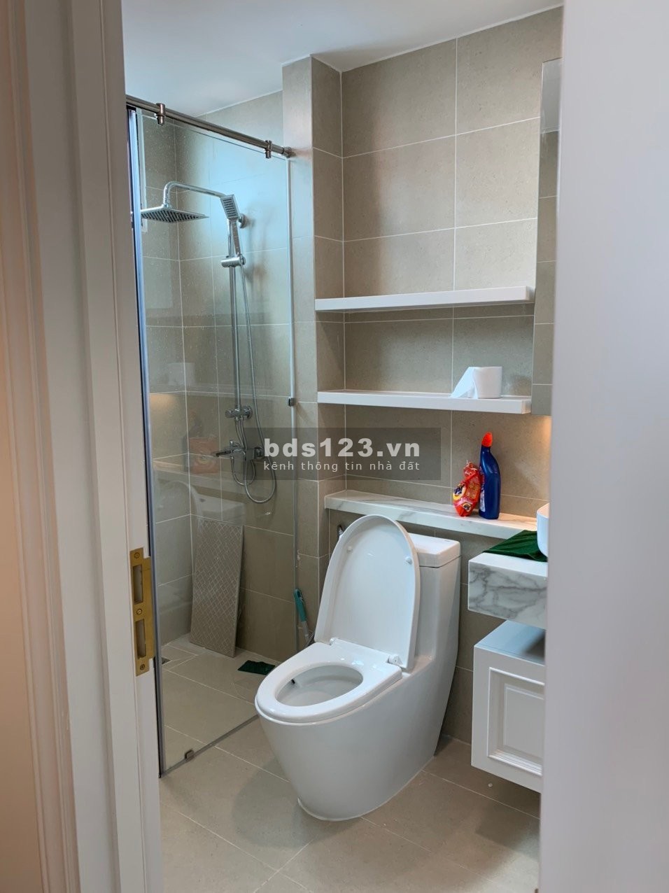 Cho thuê căn hộ 2PN, FULL nội thất giá 22 triệu bao phí quản lý - dự án Feliz En Vista