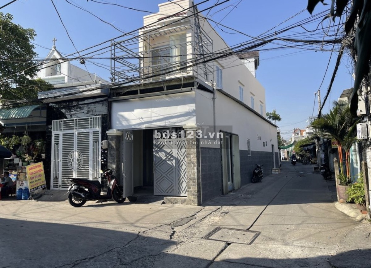 Bán nhà riêng 1 trệt 1 lầu góc, 2 mặt tiền HXH Phạm Đăng Giảng, Bình Tân