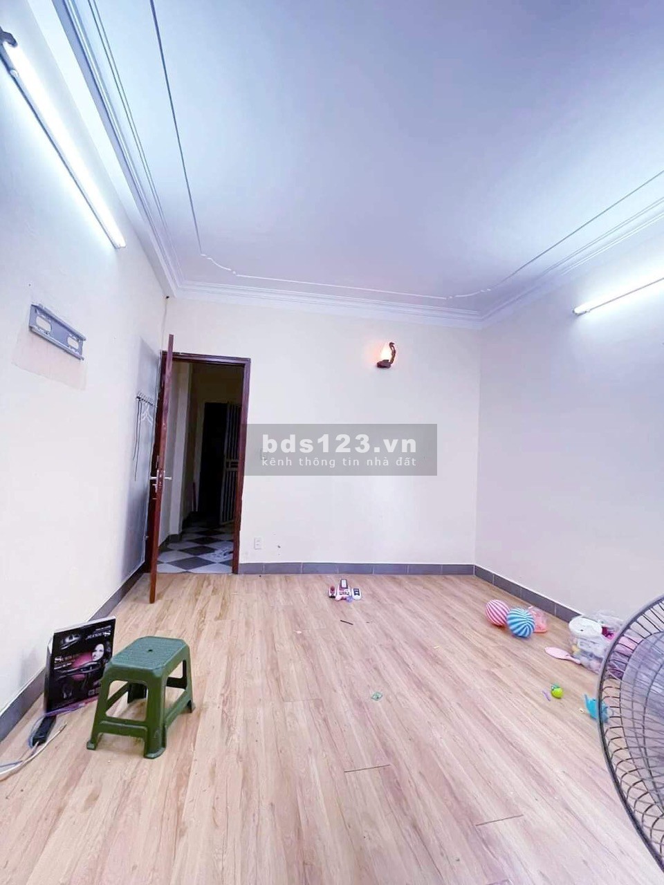 Bán nhà riêng Khương Hạ, ô tô đỗ cửa ngõ thông, DT 60m² x 6 Tầng, MT 4,5m, Giá 5,2 Tỷ đồng