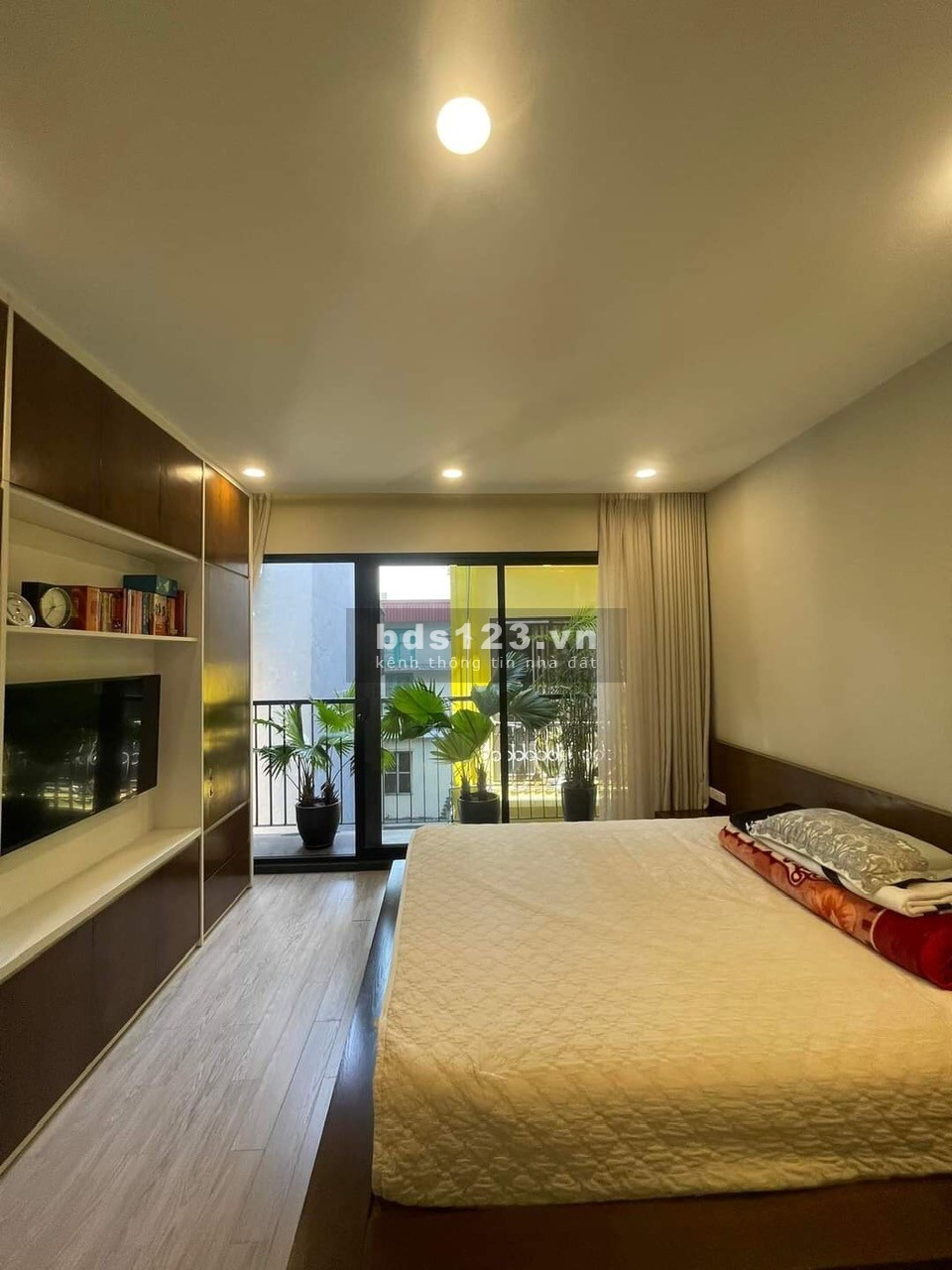 Bán nhà riêng Bùi Xương Trạch quá đẹp diện tích 45m², MT 4.2m, giá 5,56 tỷ