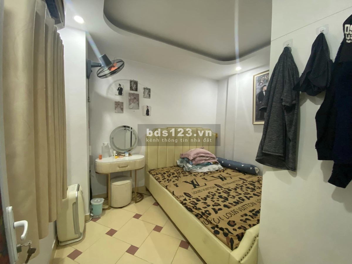 Bán nhà đẹp Thanh Xuân, lô góc thoáng sáng, đủ công năng, DT 35m², giá 3 tỷ