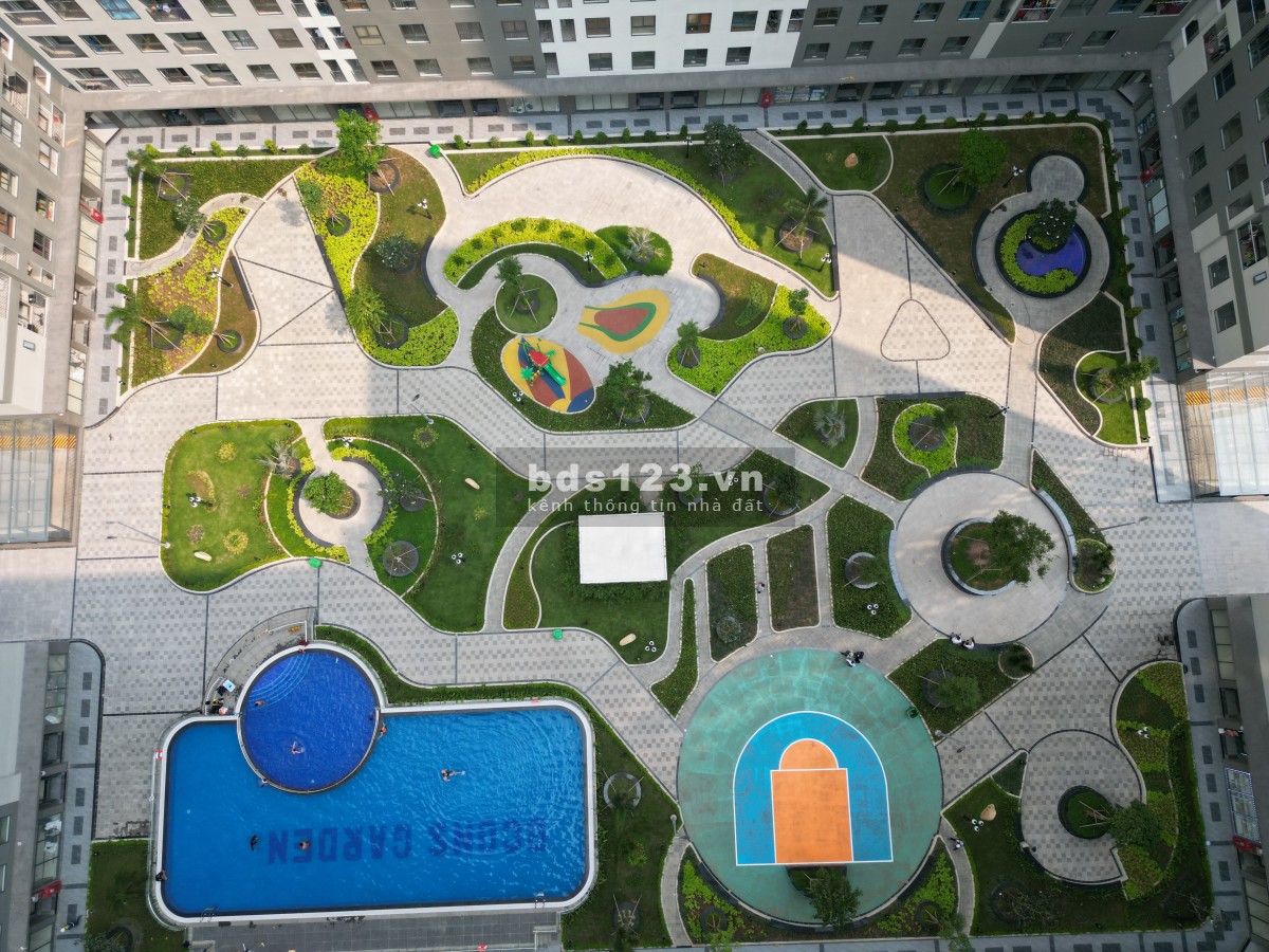 Cho thuê căn hộ Bcons Garden, DT 57m², giá chỉ 4,5 triệu, căn góc DT 64m², giá 5 triệu