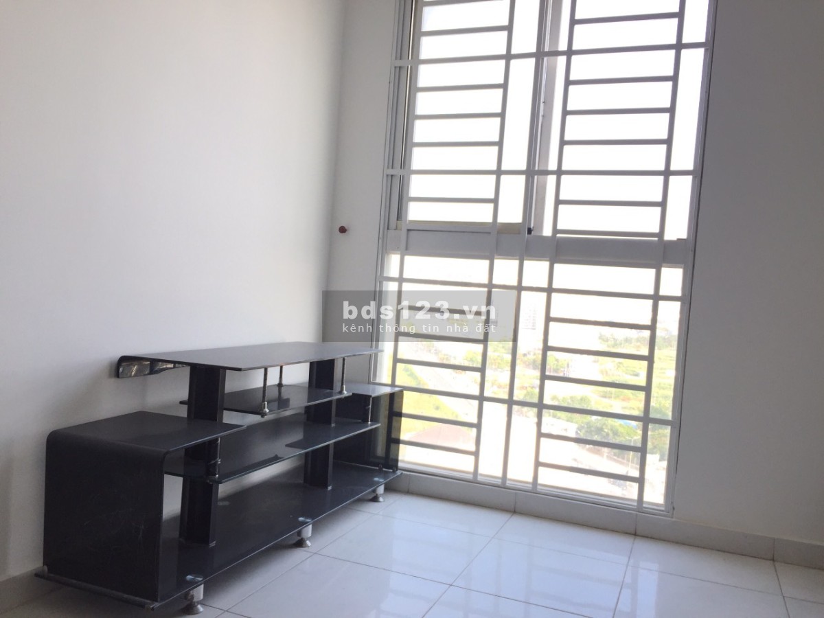Bán căn hộ Phố Đông, tầng 12 ngay đường Liên Phường, Phước Long B, Thủ Đức
