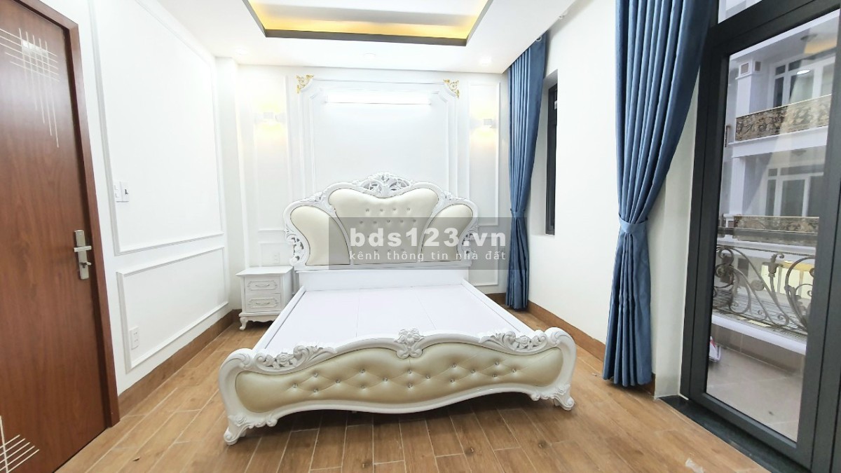 Bán nhà riêng 4 tầng, mặt tiền kinh doanh TP Thủ Đức ngay sát Vạn Phúc City, Cân Nhơn Hòa
