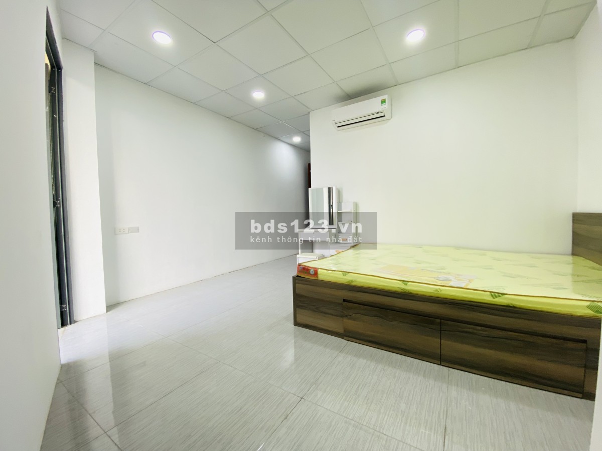 Căn hộ dịch vụ mới xây full nội thất mặt tiền Phạm Ngũ Lão
