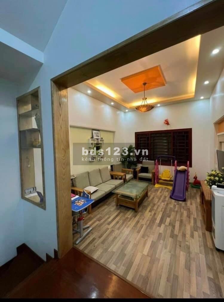 Cần bán nhà ngõ có vỉa hè rộng 10m, phố Tống Duy thành phố Hải Dương