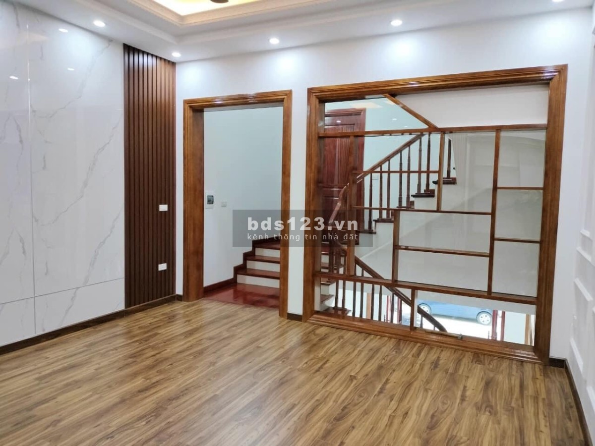 Cần bán căn nhà 3 tầng Đặng Văn Ngữ, Tân Bình thành phố Hải Dương