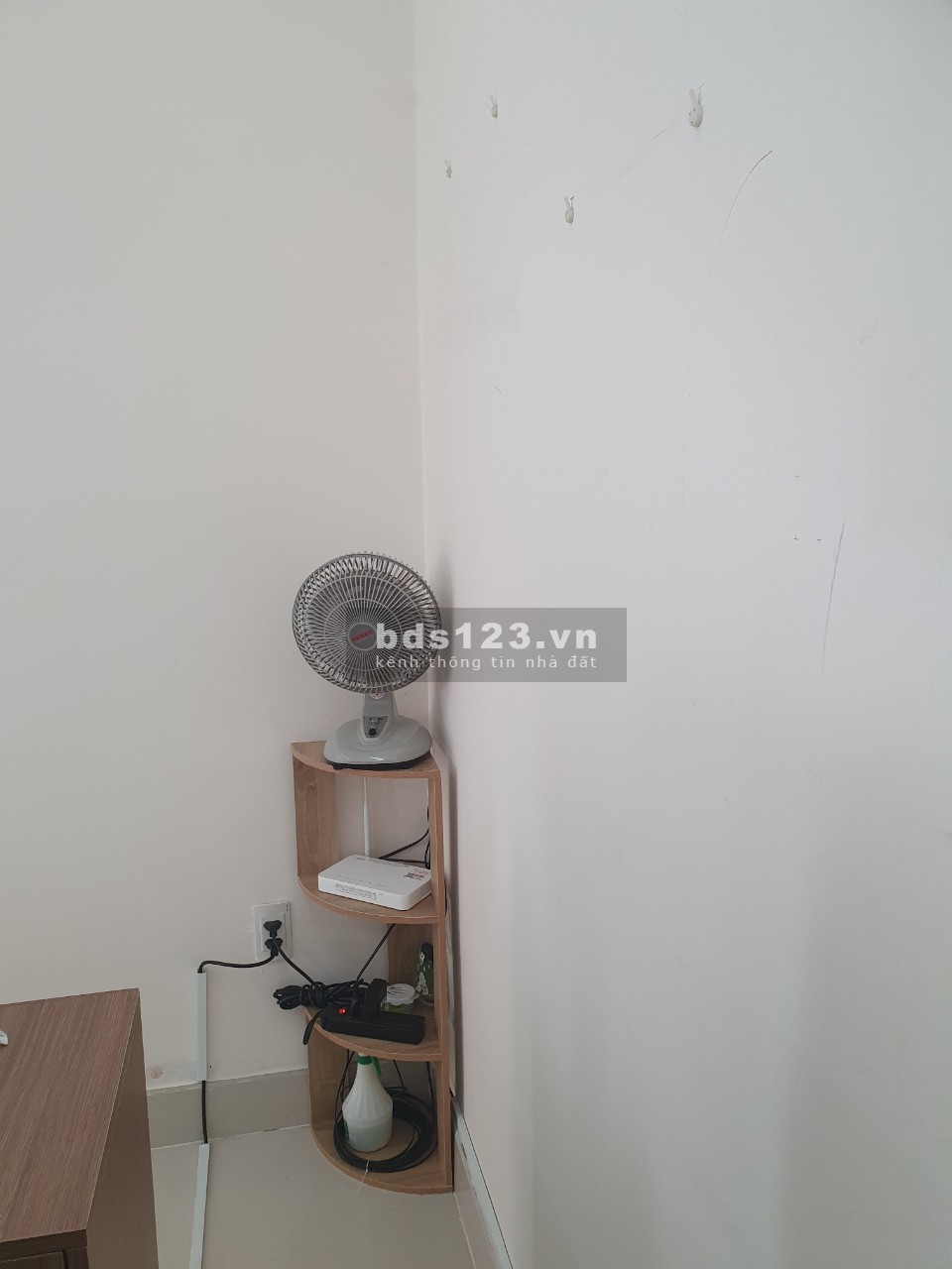 Cho thuê phòng làm việc chung giá 2,5tr/tháng