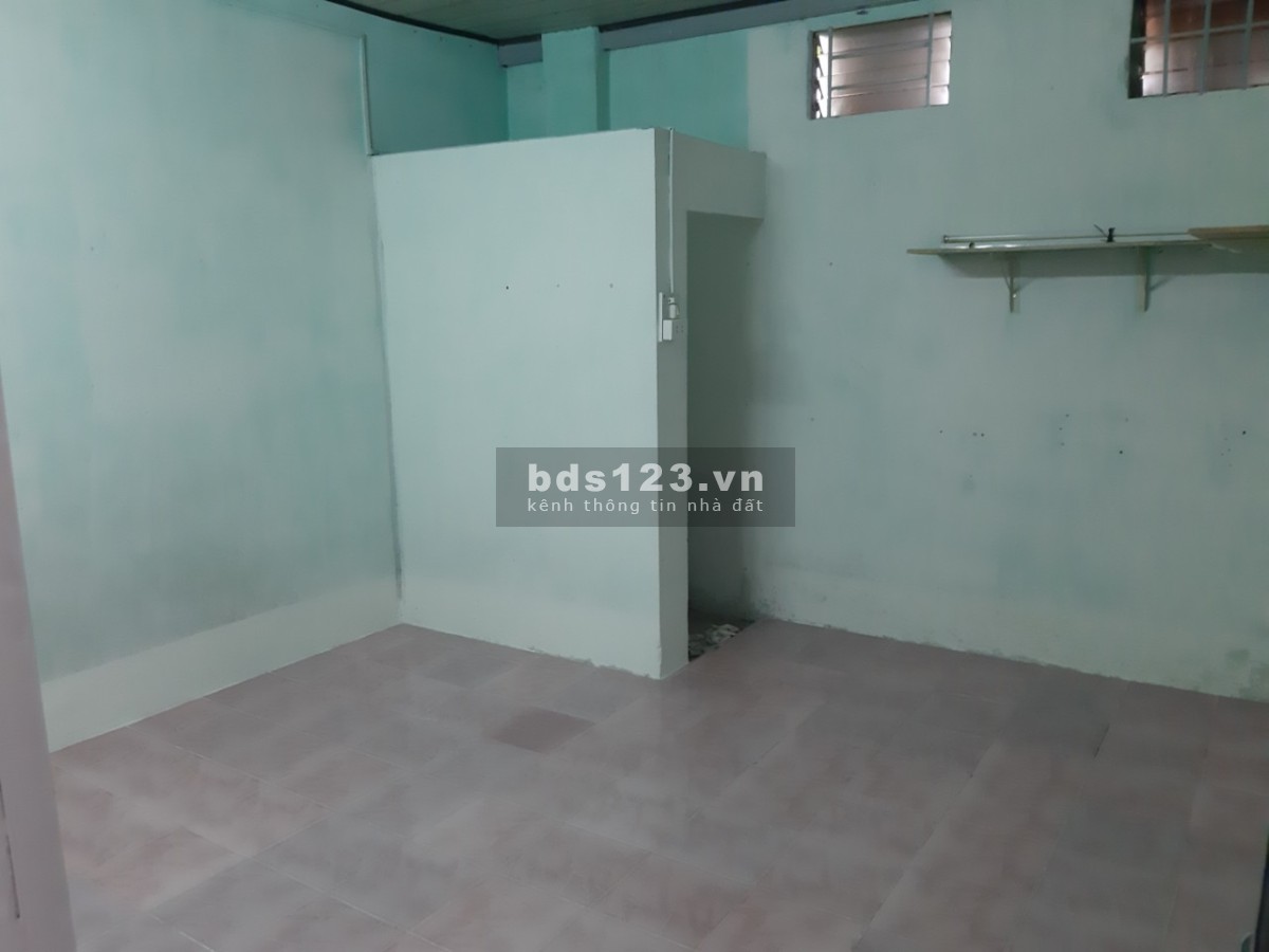 Cho thuê phòng trọ Quận Tân phú chỉ trên 2tr, giá siêu rẻ.