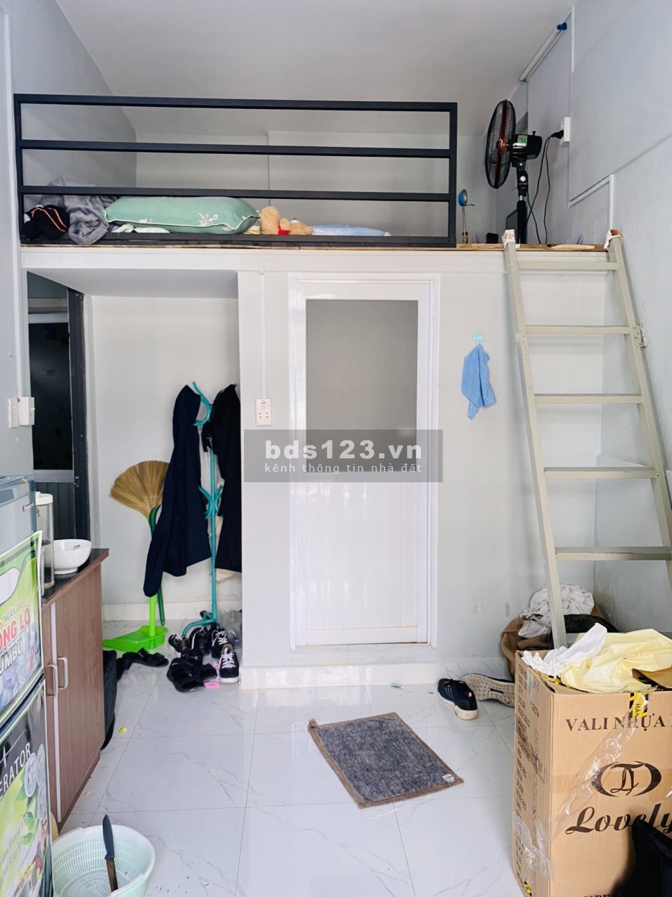 Cho thuê phòng Ban Công full nội thất. hẻm 156/ Tô Hiến Thành, Quận 10