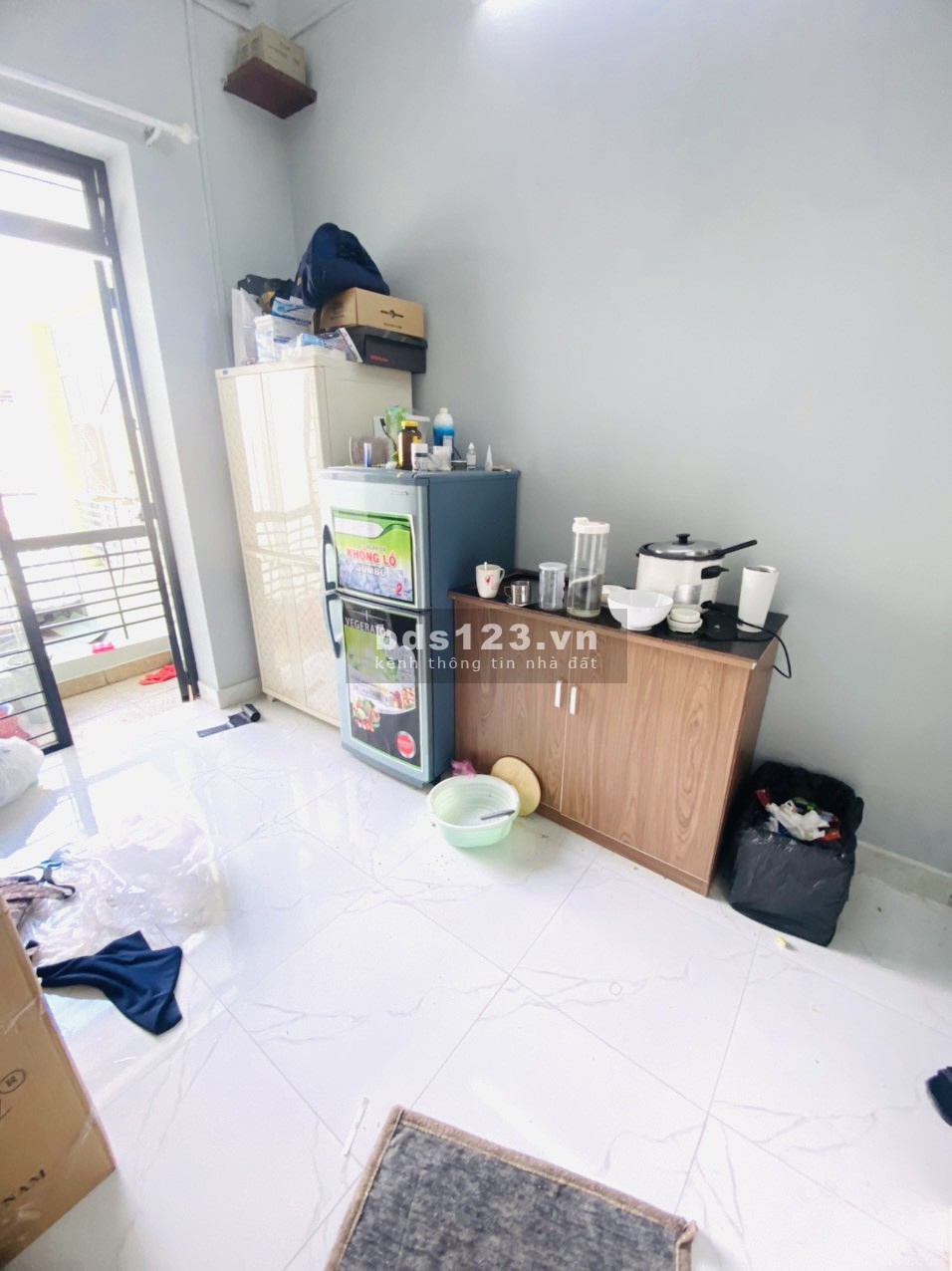 Cho thuê phòng Ban Công full nội thất. hẻm 156/ Tô Hiến Thành, Quận 10