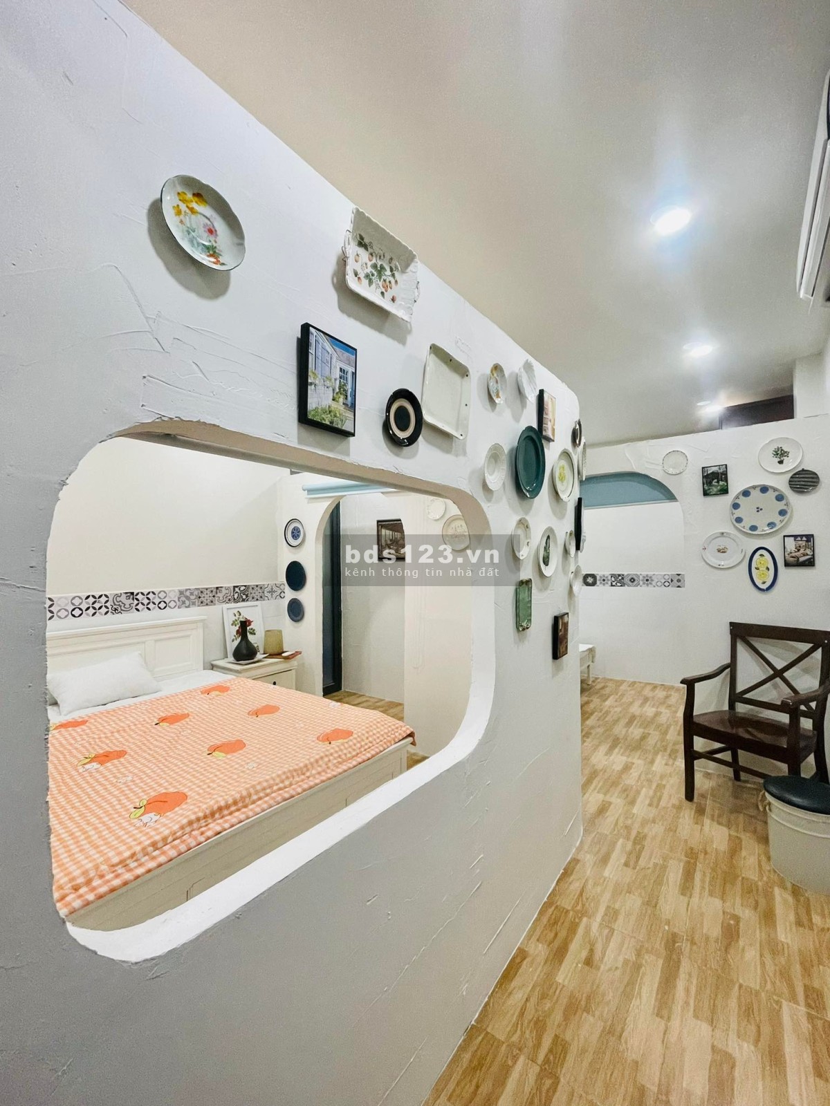 Cho thuê căn hộ ngã 4 PN 40m duy nhất 1 căn view cực xịn LH để xem chốt ngay CHDV