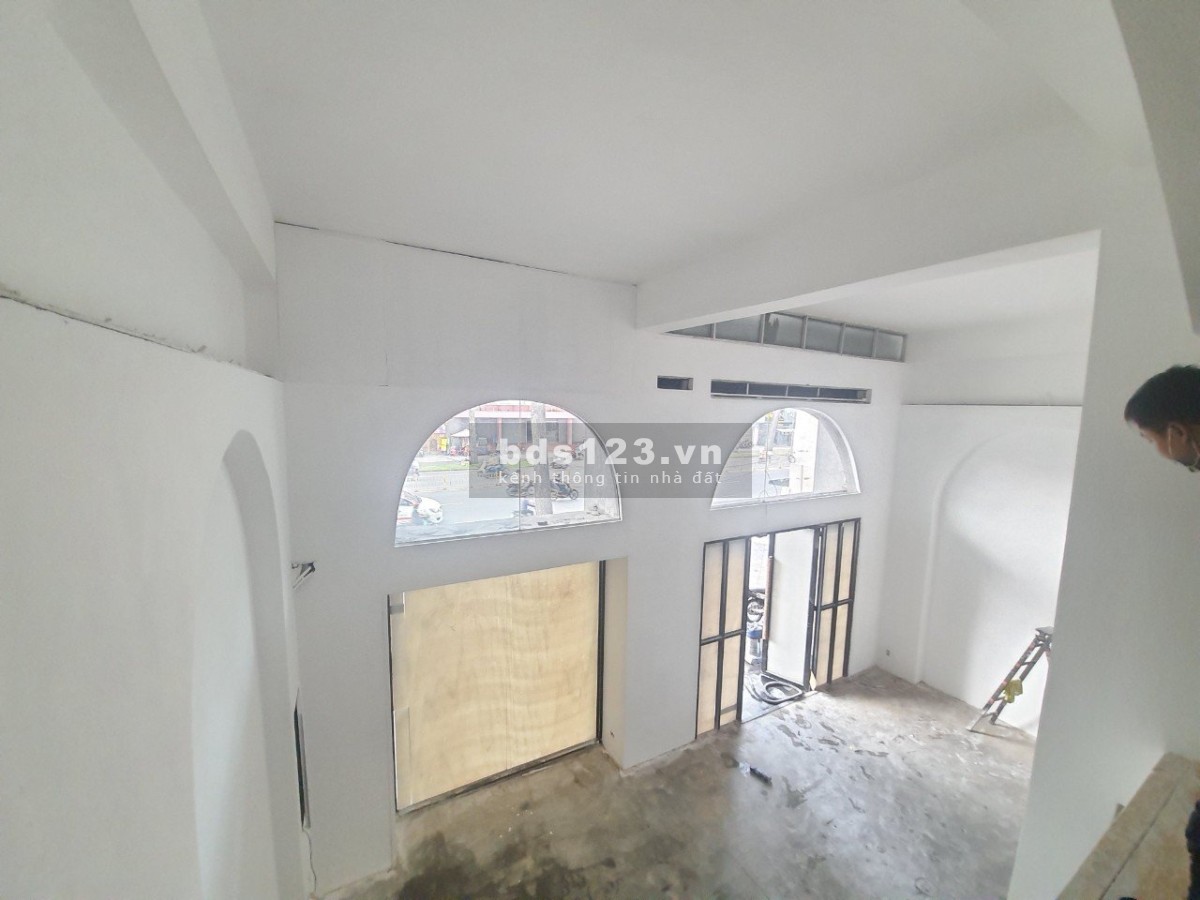 Chính chủ cần cho thuê nhà mặt tiền Trần Hưng Đạo, Quận 1, ngay phố Tây Bùi Viện