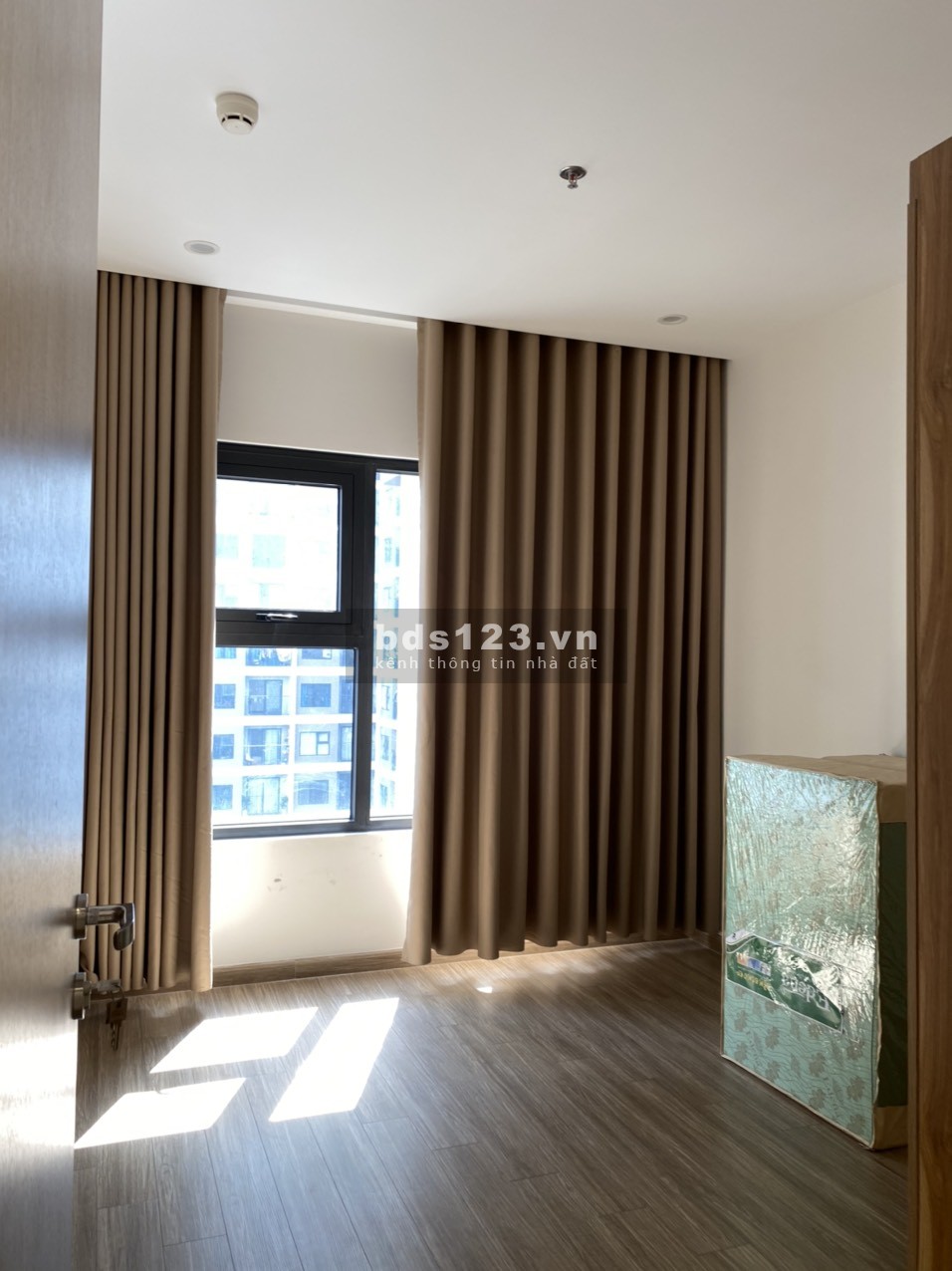 NEW Cho thuê căn hộ Vinhomes Quận 9, 1 PN, đầy dủ nội thất, chỉ 6,5 triệu/tháng