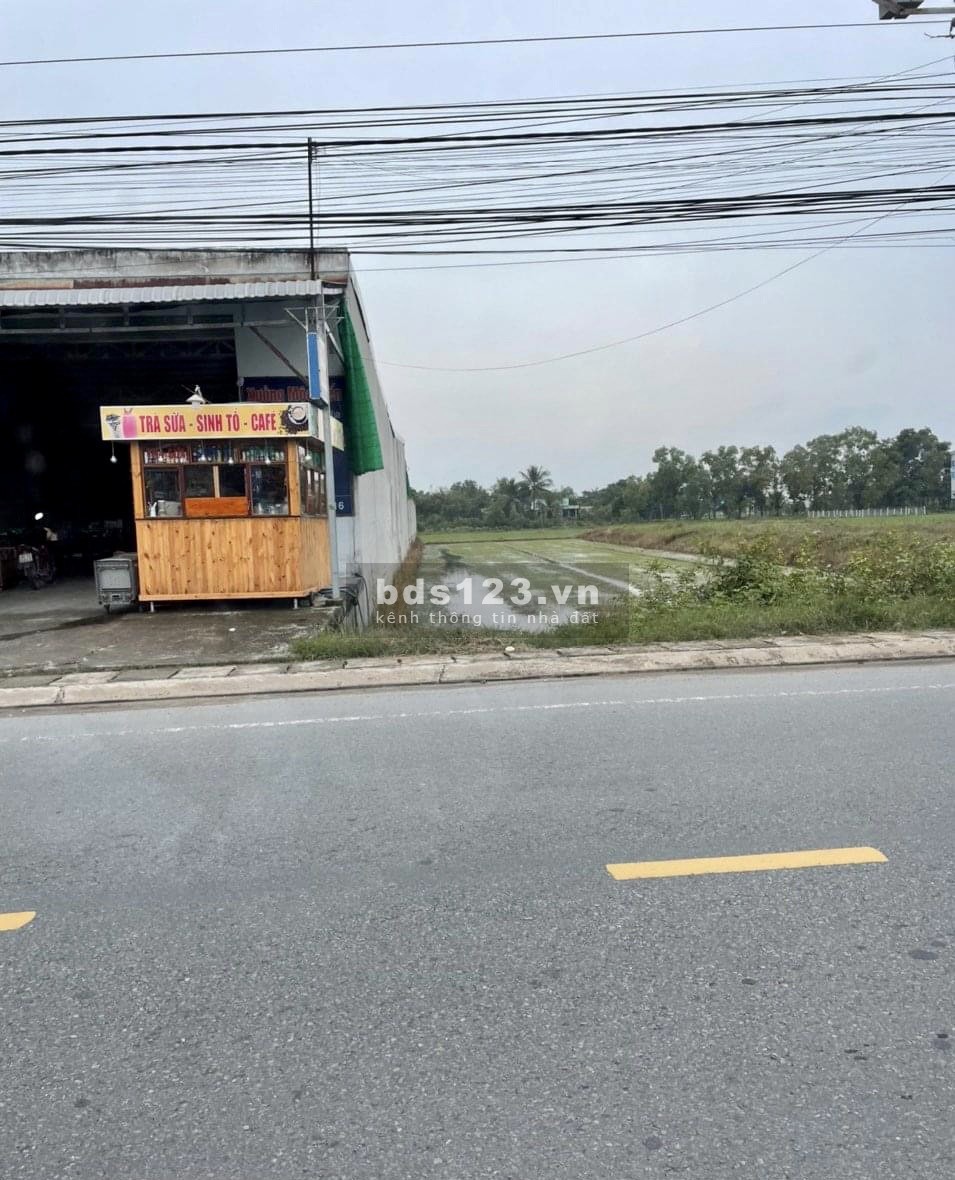 Bán đất ngay mặt tiền Đức Hoà, Long An, giá chỉ 16 tỷ, LH 0327054968