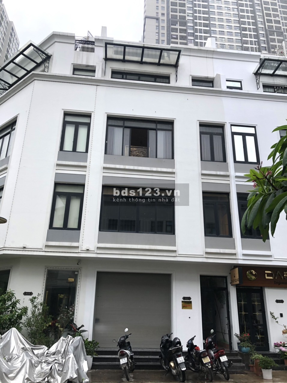Cho thuê mặt bằng tầng 1 Vinhome Gardenia Mỹ Đình, DT 90m² giá 16 triệu/tháng
