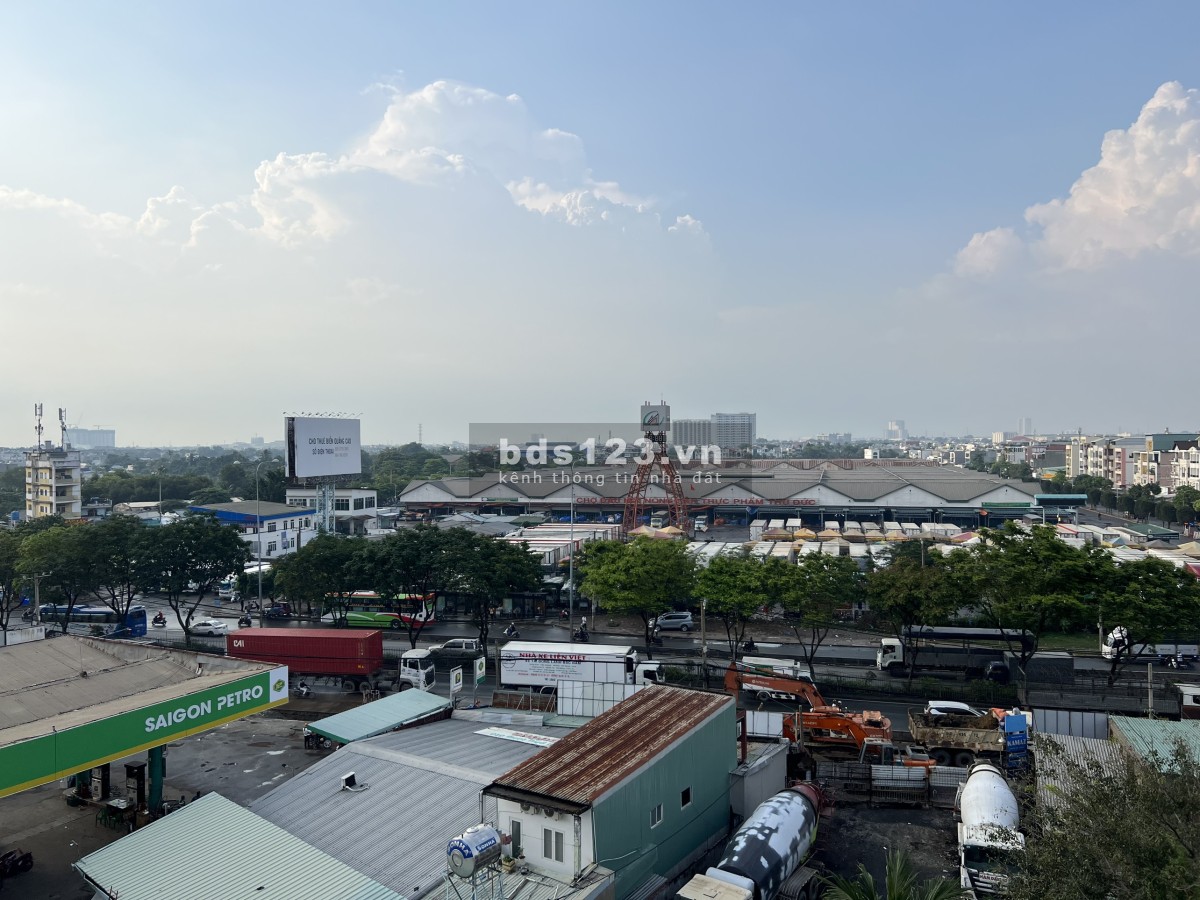 Bán nhà mặt tiền kinh doanh Gò Dưa, đúc 5 Tầng có thang máy. DTS 320m2, 8 PN + 9 WC. Sổ hồng