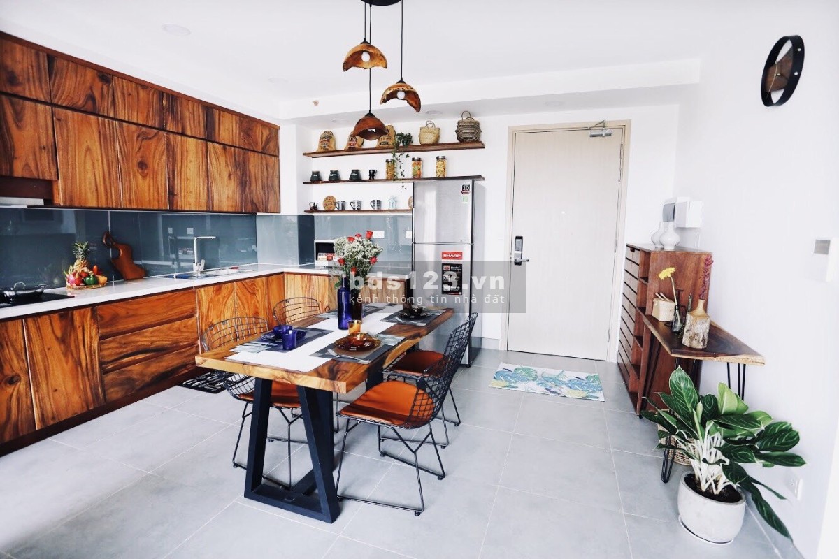 Chính chủ cho thuê căn hộ 2PN Palm Heights nội thất sang trọng. LH em Kiều 092.423.9630