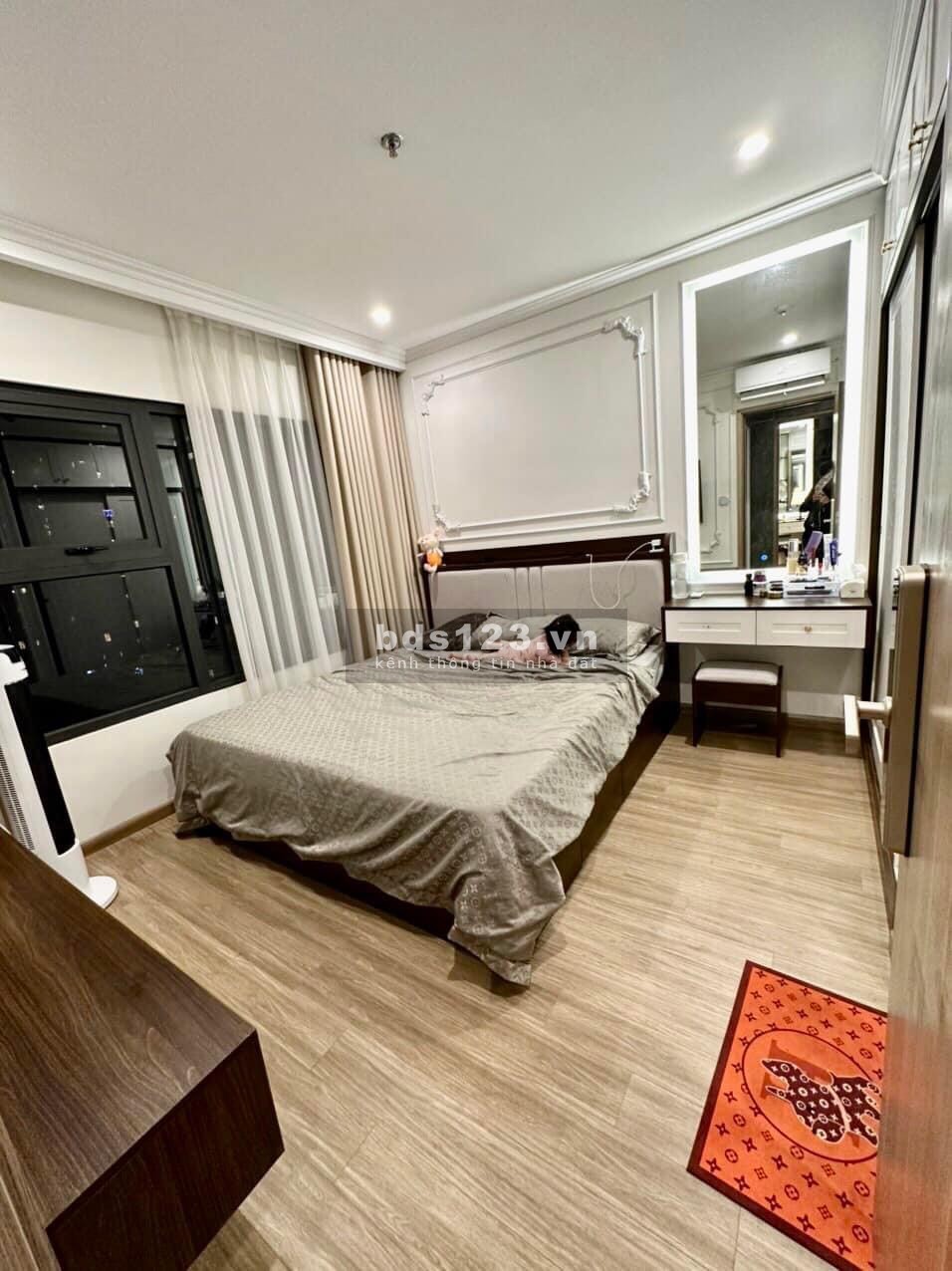 Chính chủ bán cắt lỗ căn 3PN 2VS 80m2 full nội thất cao cấp giá 2.2tỷ Vin Ocean Park LH 0977 484 841