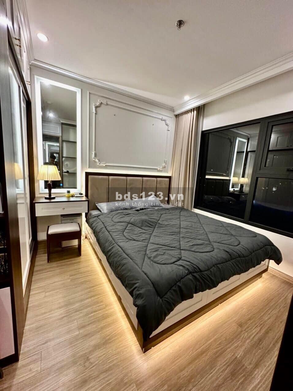Chính chủ bán cắt lỗ căn 3PN 2VS 80m2 full nội thất cao cấp giá 2.2tỷ Vin Ocean Park LH 0977 484 841