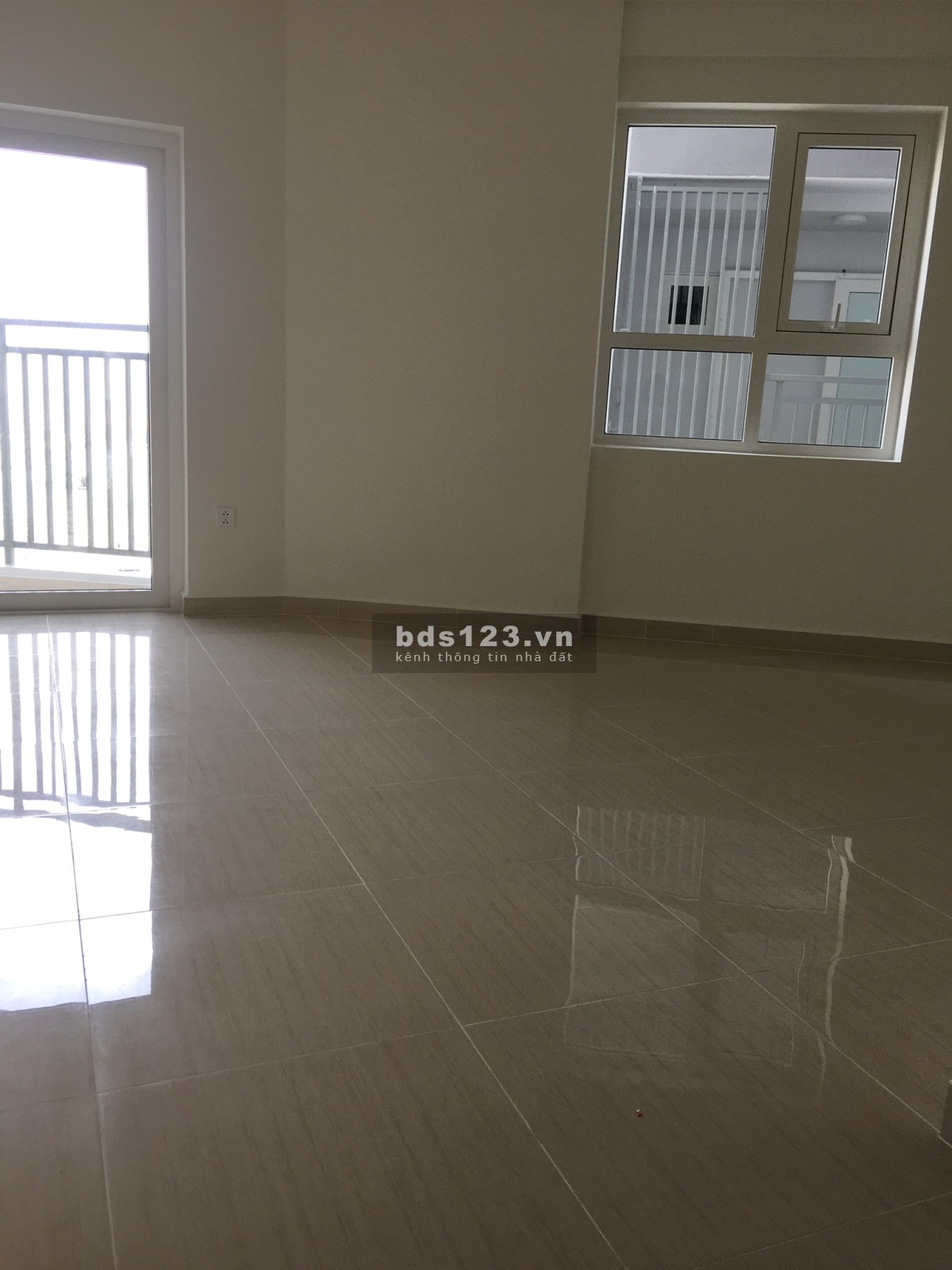 Cho thuê căn hộ dự án Moonlight Boulevard, căn 3PN 2WC, DT 96m², giá 10 triệu/tháng, LH 0938308438