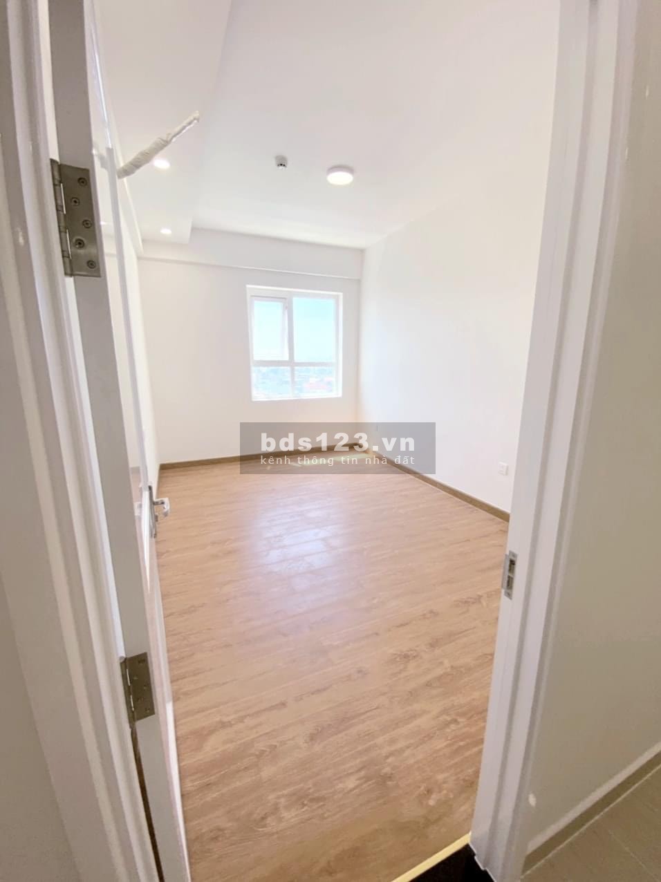 Cho thuê căn hộ dự án Moonlight Boulevard, căn 3PN 2WC, DT 96m², giá 10 triệu/tháng, LH 0938308438