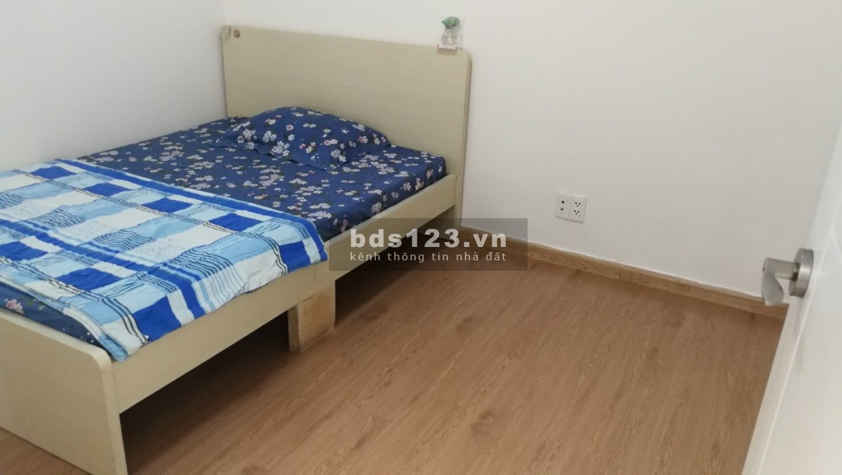 Cho thuê căn hộ gia đình CHARM PLAZA, 2PN + 1WC giá 7,5 triệu/tháng