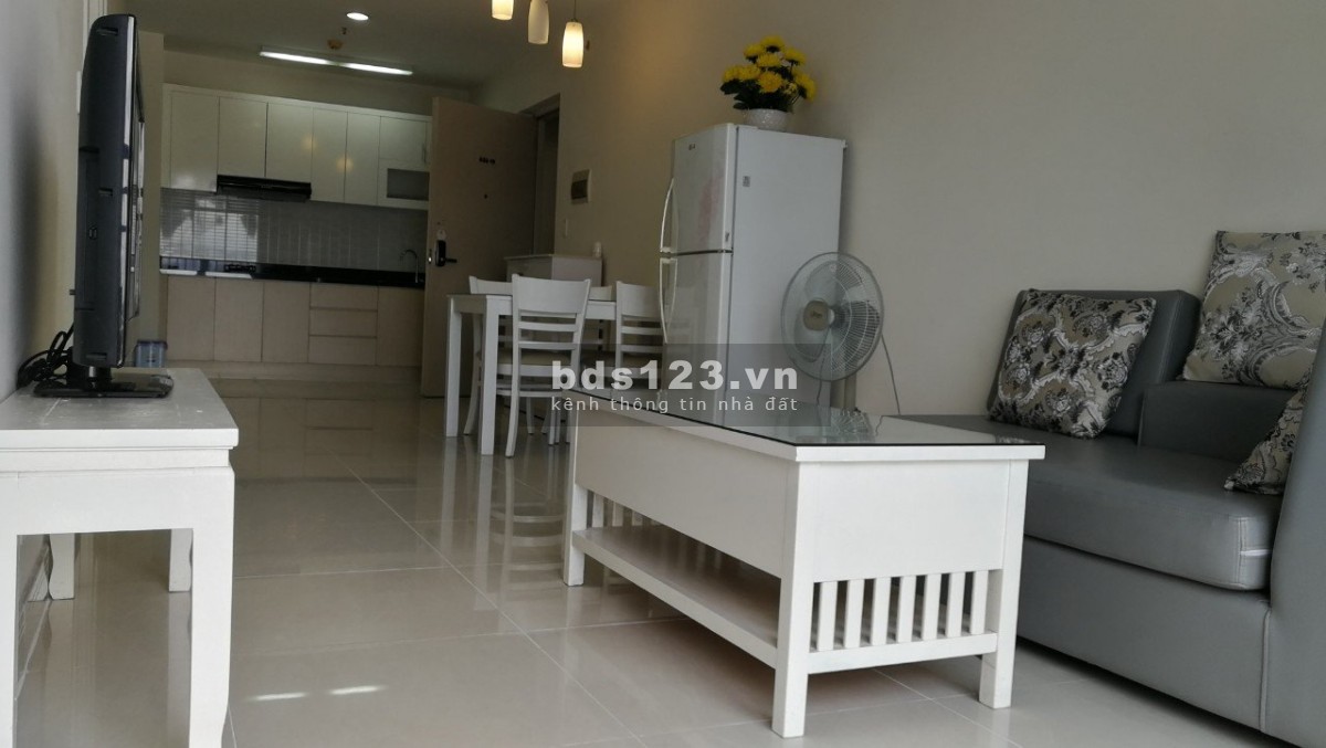 Cho thuê căn hộ gia đình CHARM PLAZA, 2PN + 1WC giá 7,5 triệu/tháng