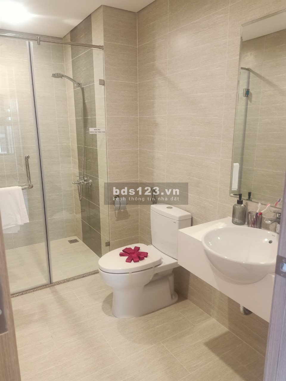 Bán căn hộ 3PN dự án Vinhomes Smart City, DT 103m² view đẹp tứ phía, giá 3,88 tỷ